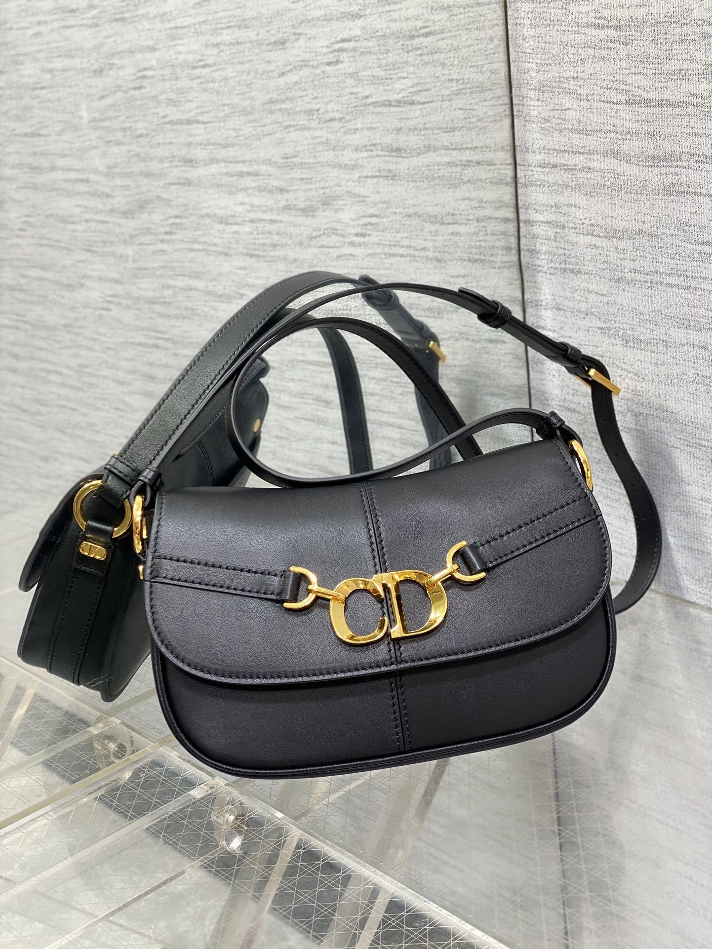MOMO---M9380UBGQ_M900 M9380UBGQ-M900 Besace item:D-B063D0687