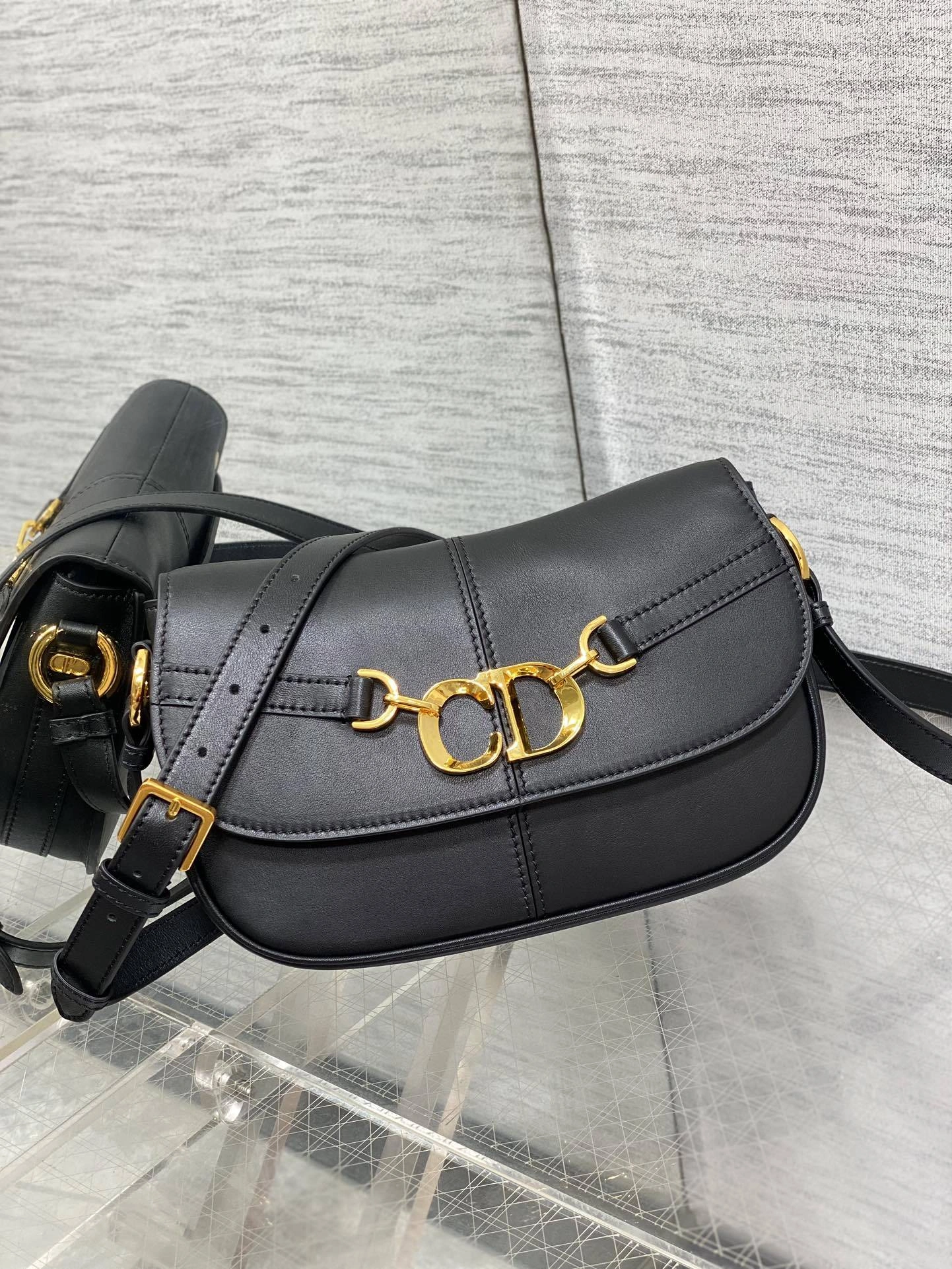 MOMO---M9380UBGQ_M900 M9380UBGQ-M900 Besace item:D-B063D0687