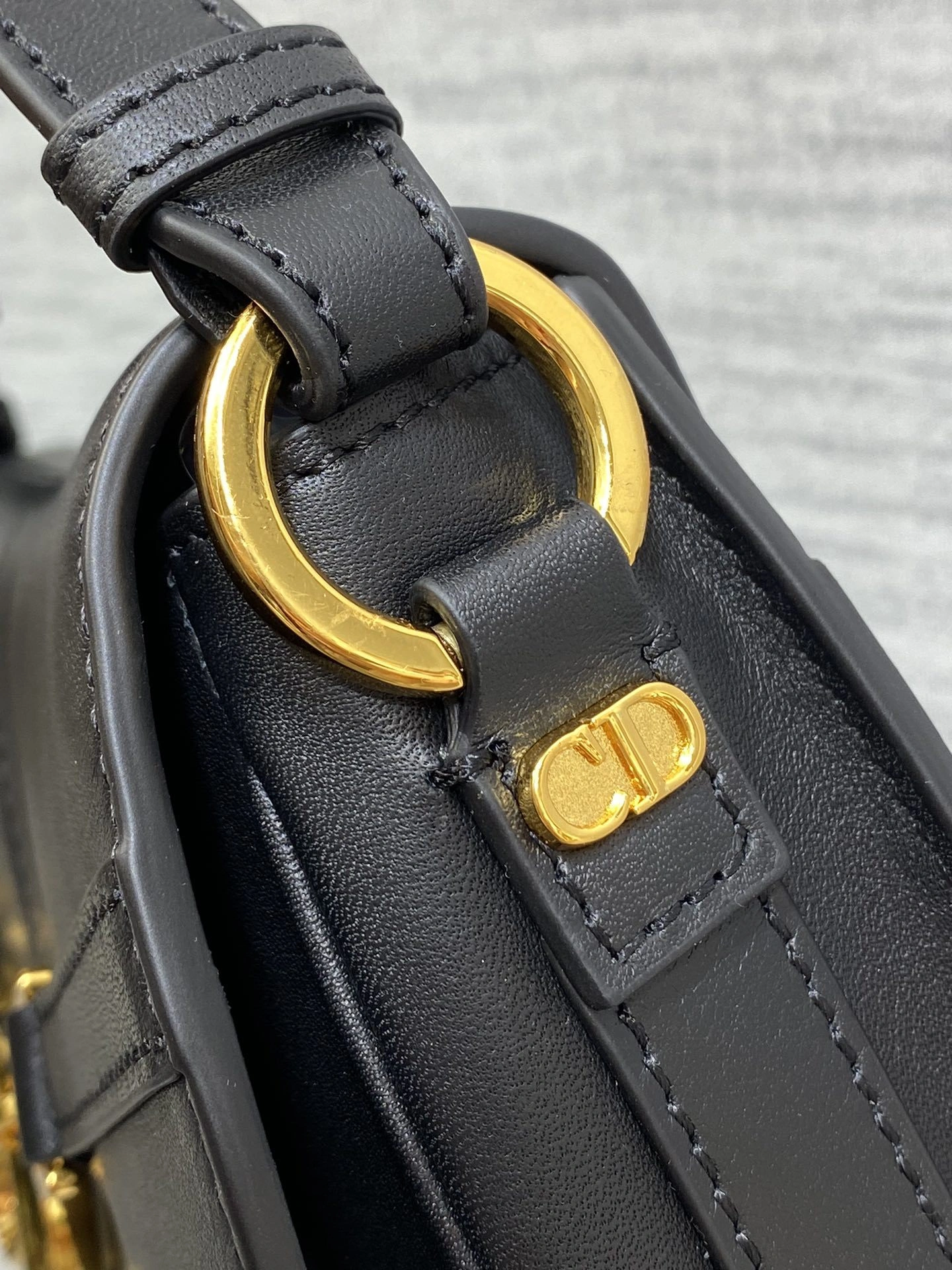 MOMO---M9380UBGQ_M900 M9380UBGQ-M900 Besace item:D-B063D0687