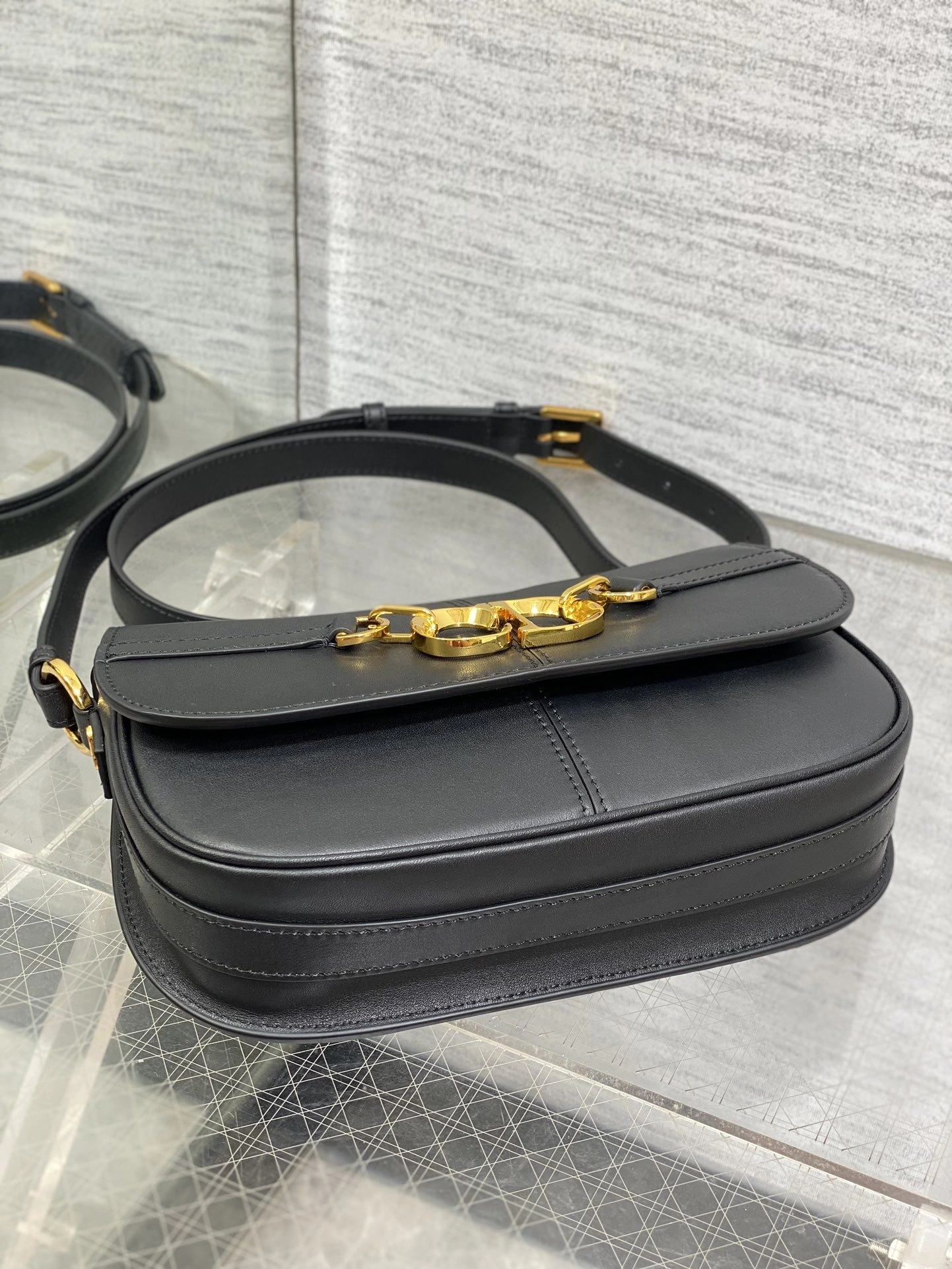 MOMO---M9380UBGQ_M900 M9380UBGQ-M900 Besace item:D-B063D0687