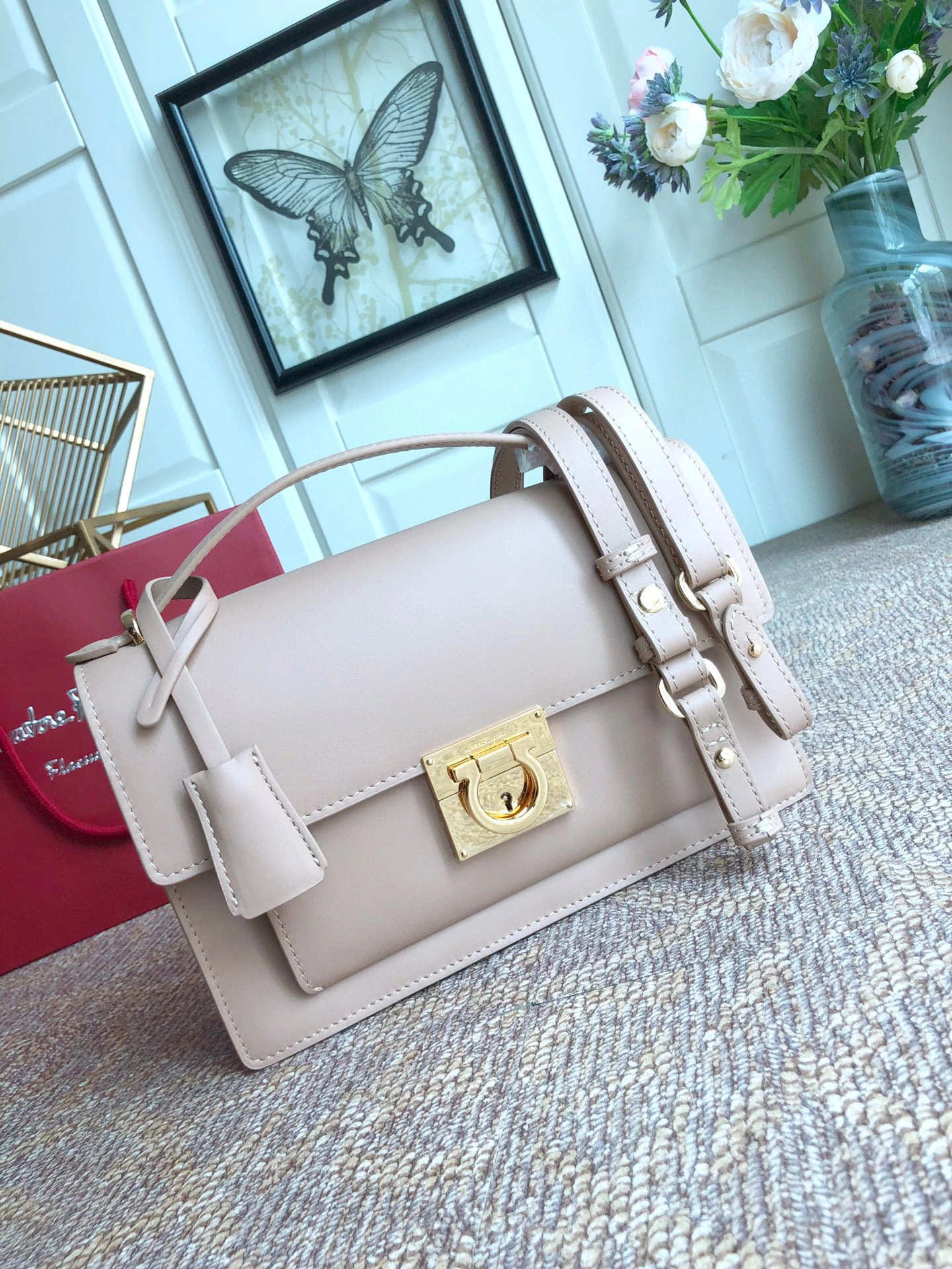 MOMO---Medium Cowhide Gancio high quality version item : 202B13K2540-3