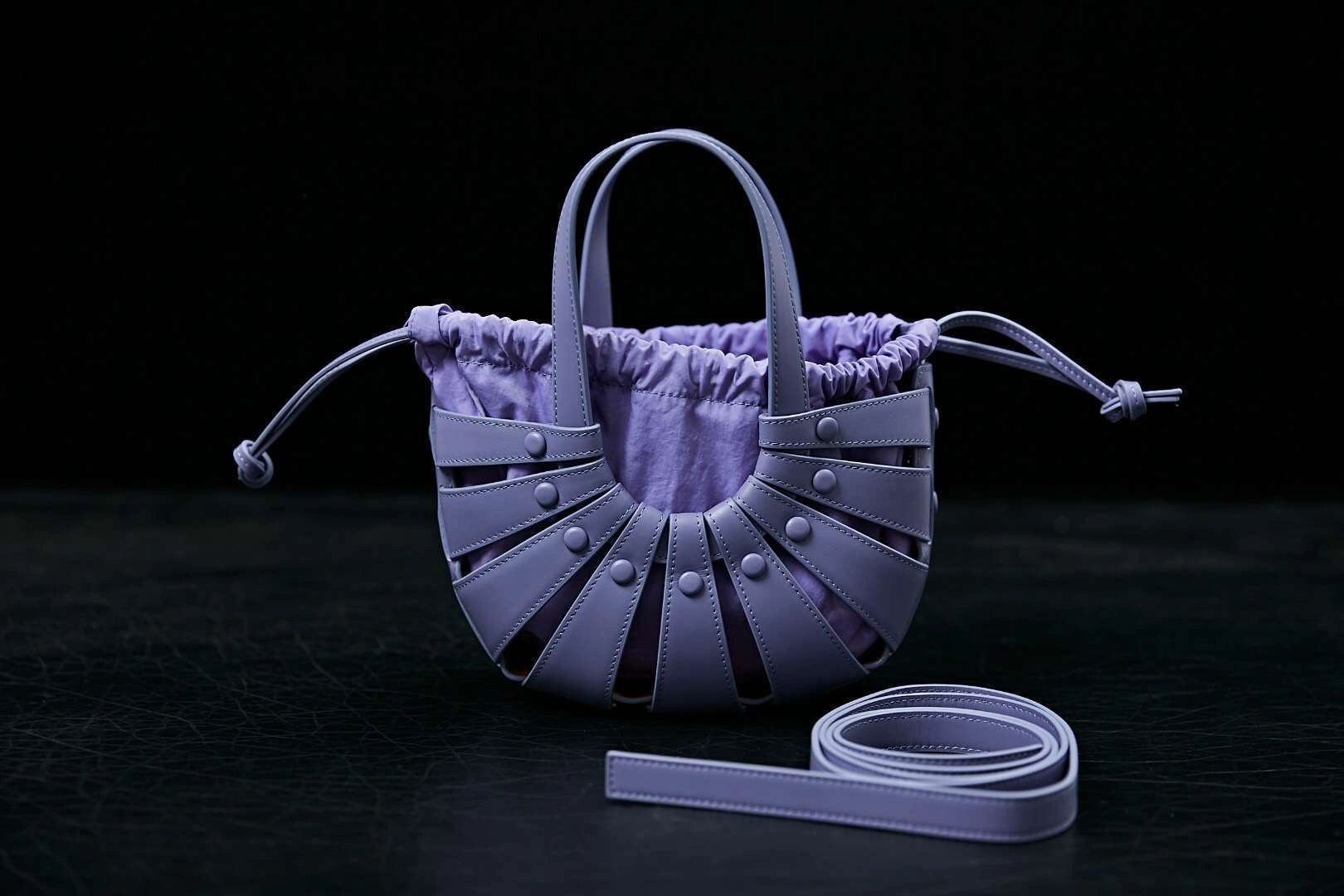 MOMO-- Mini Calfskin item：063B00E1026
