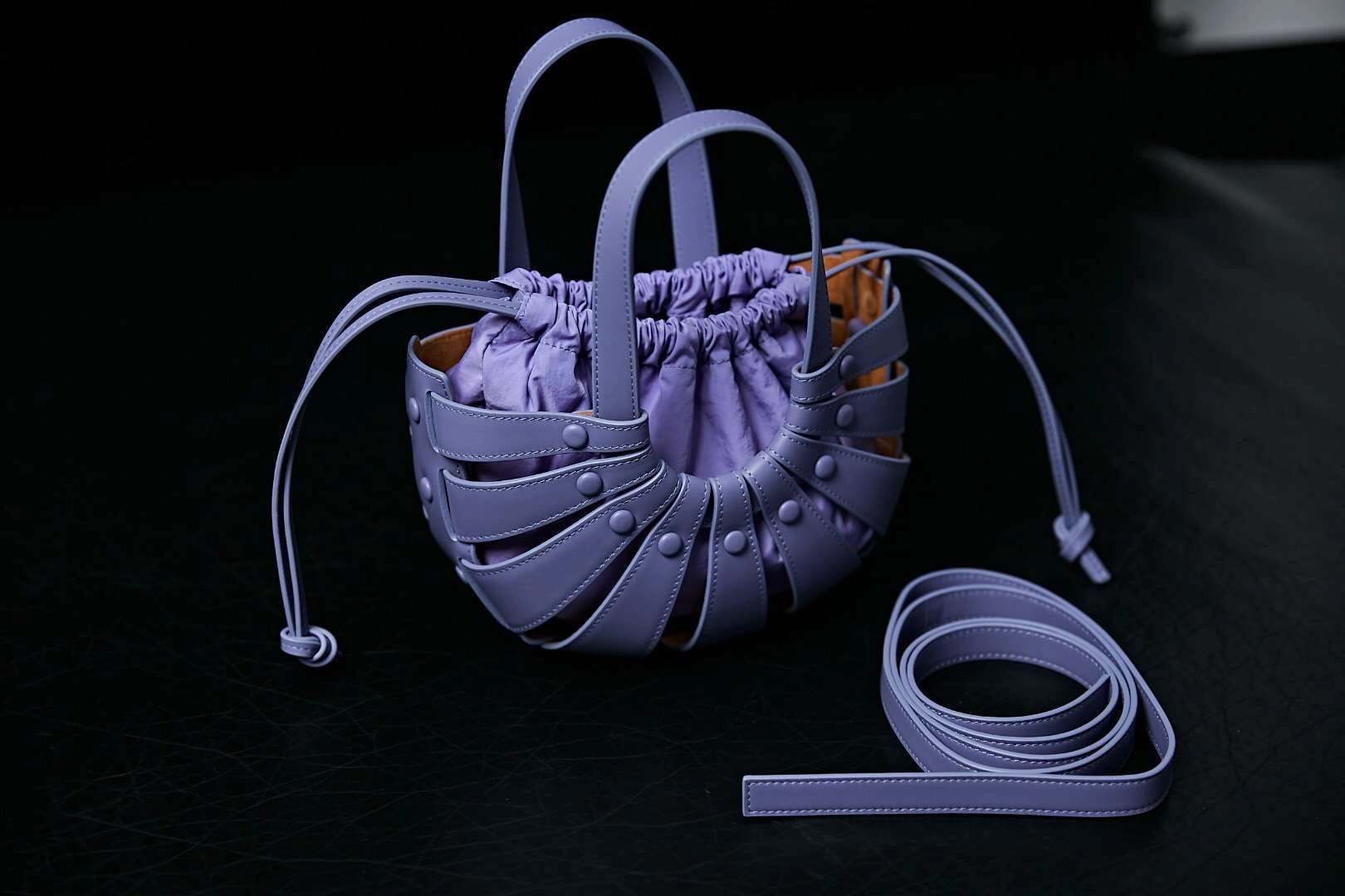 MOMO-- Mini Calfskin item：063B00E1026