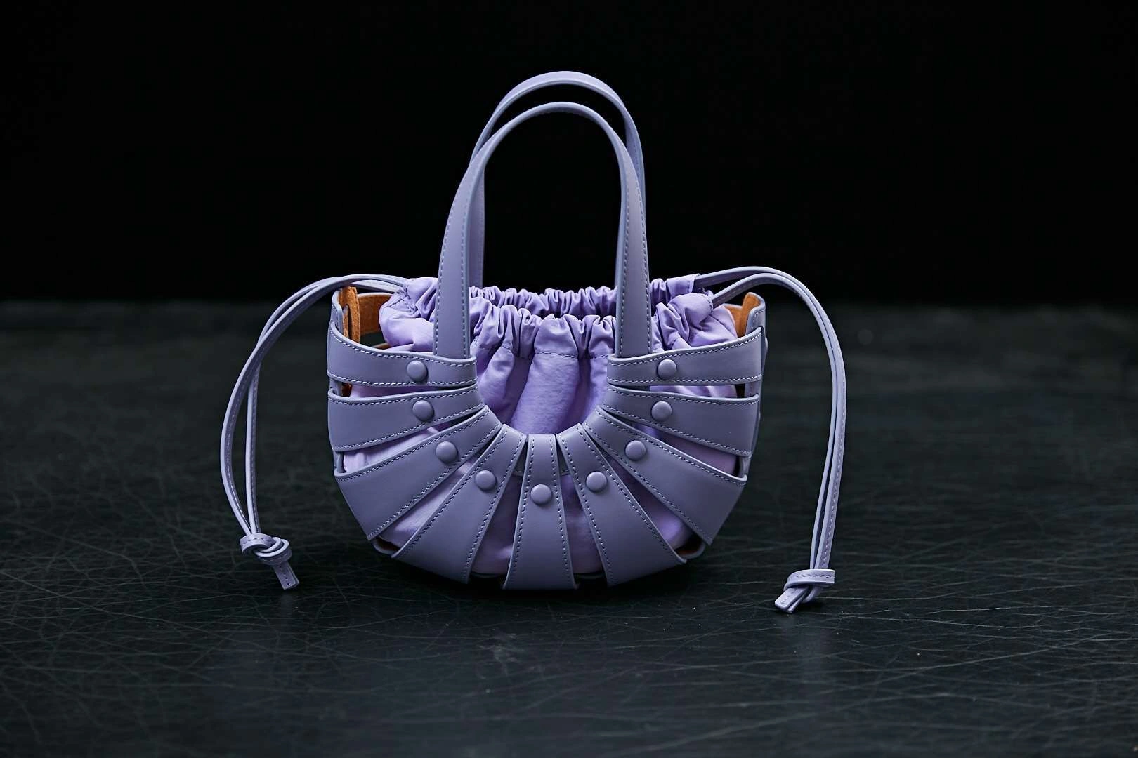 MOMO-- Mini Calfskin item：063B00E1026