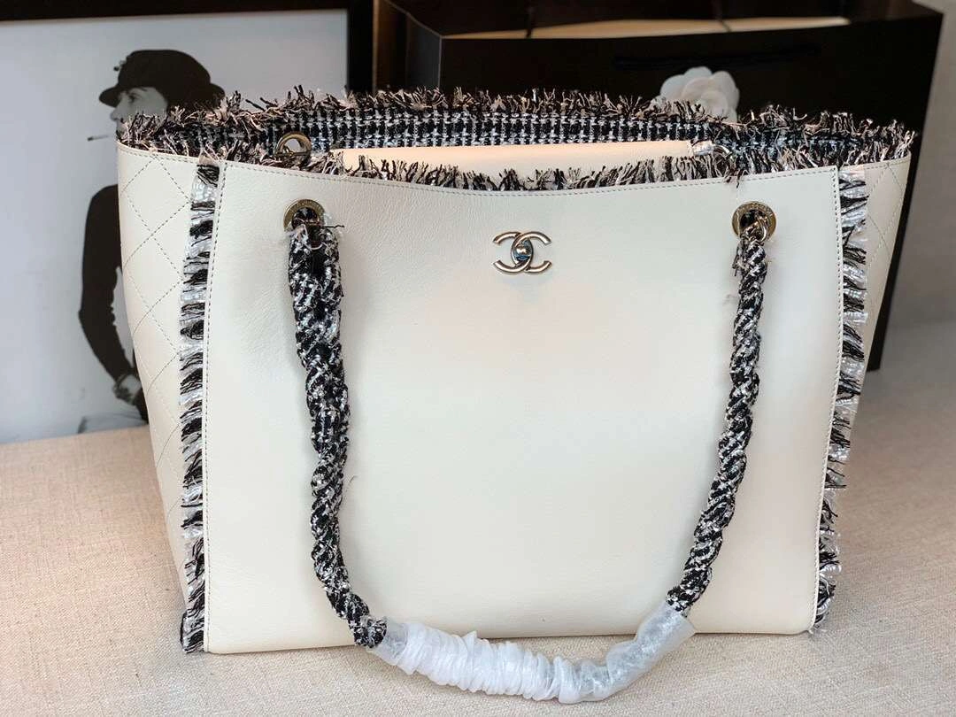 MOMO-- Multiple colors Fetal cowhide item : 321B115D1424-2