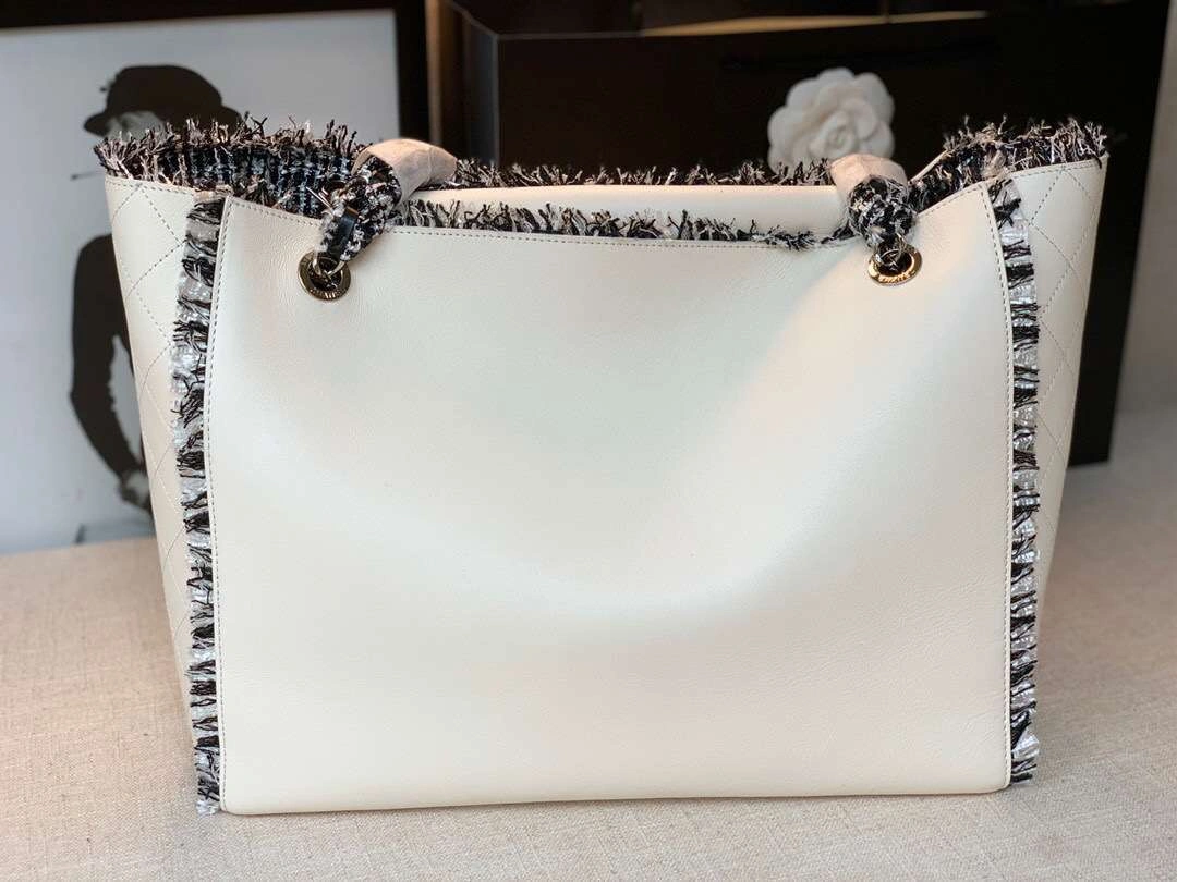 MOMO-- Multiple colors Fetal cowhide item : 321B115D1424-2