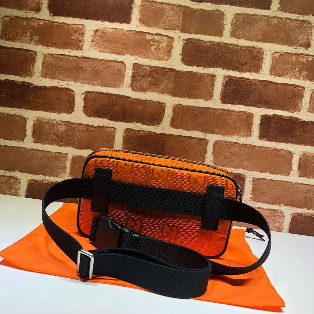MOMO-- Multiple colors ，item : 063B39C2920-3
