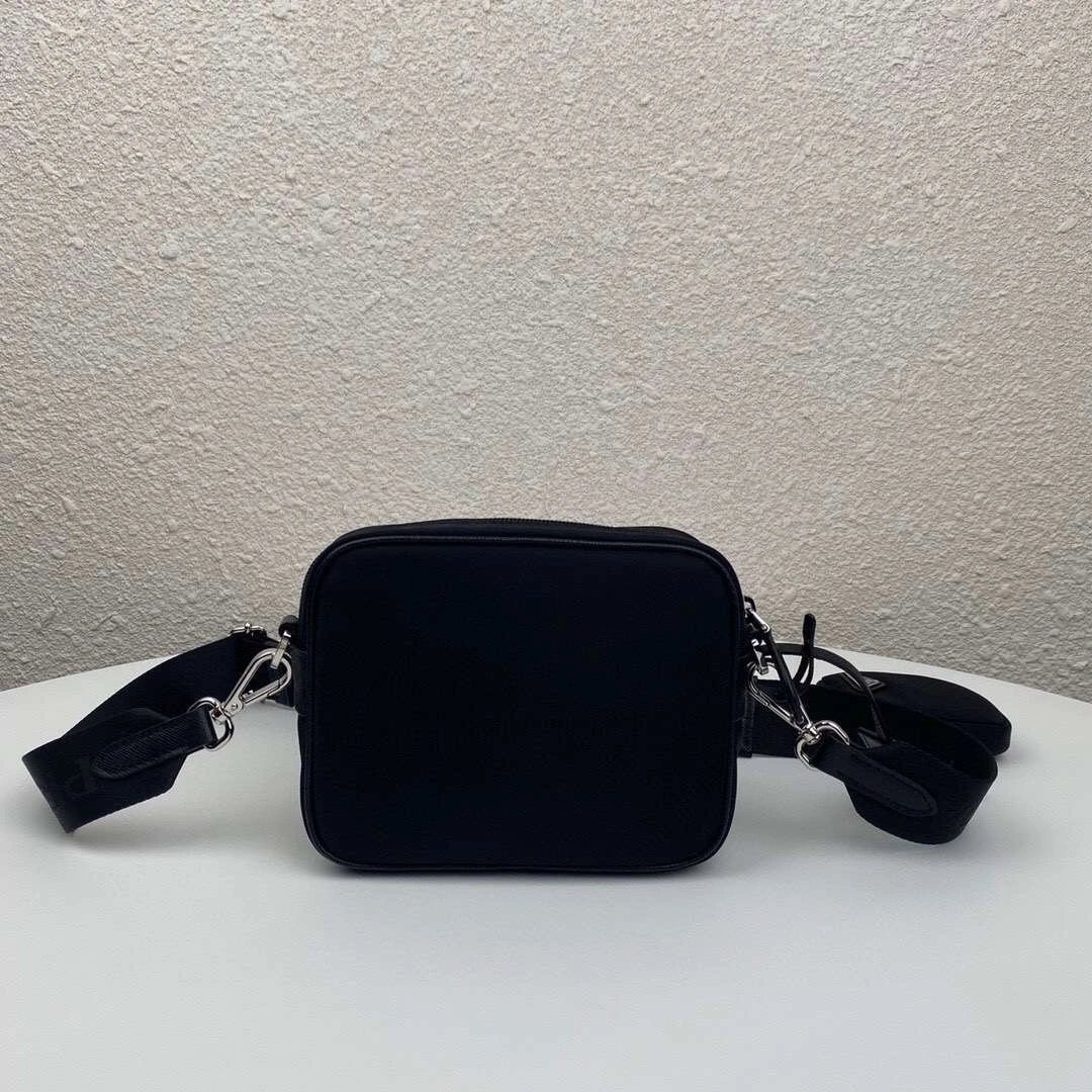 MOMO-- Multiple colors ，item : 063B53D0309-3