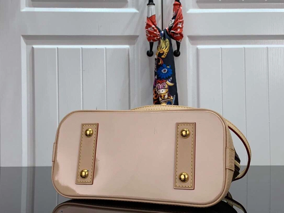 *MOMO-- N41221  53152 25cm Colour item:174B52D0669-2