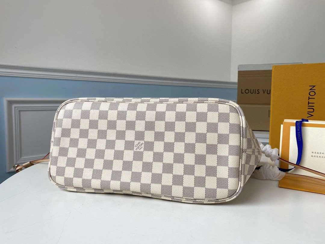 *MOMO-- N41605 item : A-B00G2818
