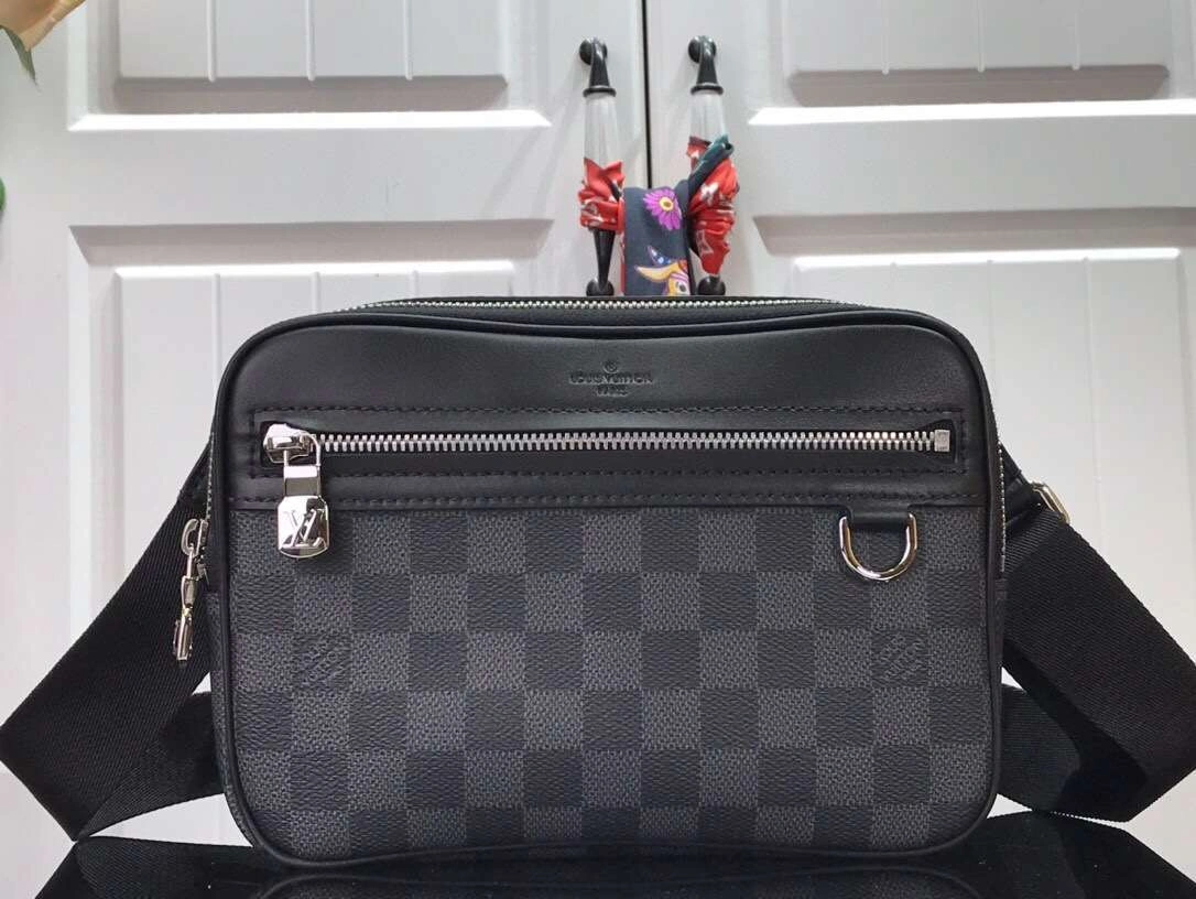 MOMO-- N50018 item :174B43E1908