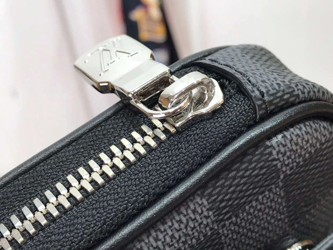 MOMO-- N50018 item :174B43E1908
