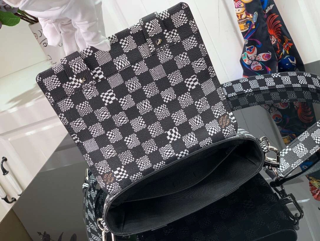 *MOMO-- N50032 item:174B50D0640