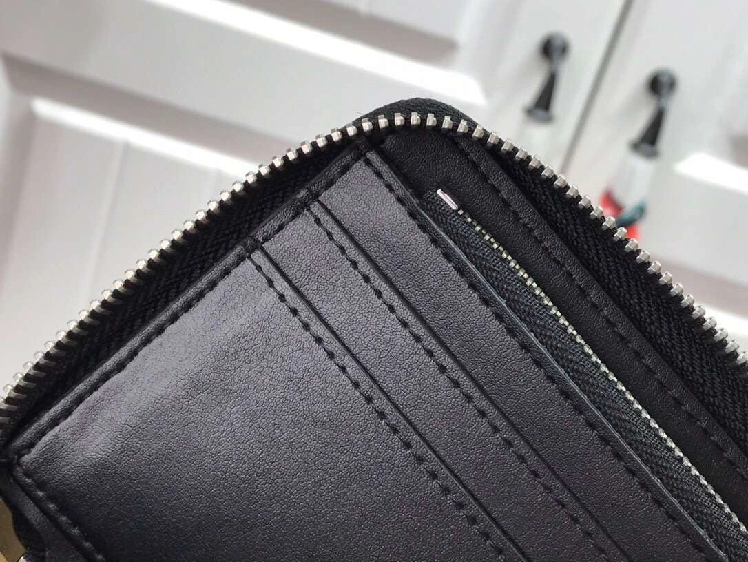 MOMO---N60442 item :174B25E1519