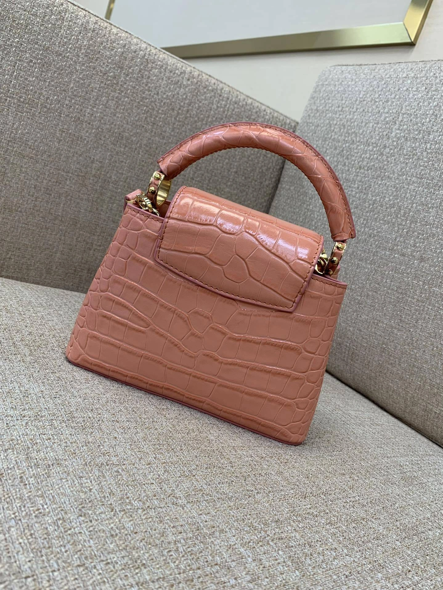 MOMO-- N92679 Calfskin item:D-B063B1730R