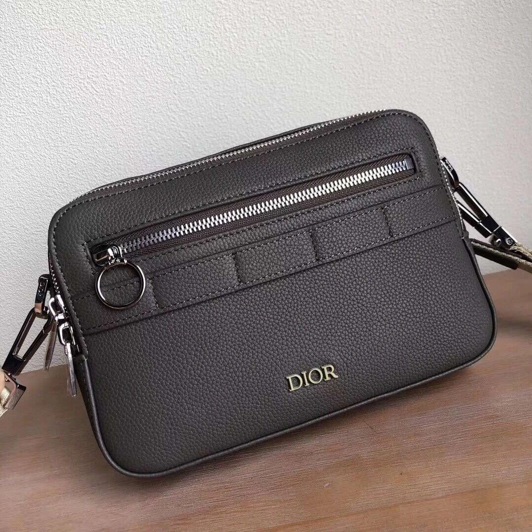 MOMO---Oblique Calfskin 3 clour item :063B56E2032-3