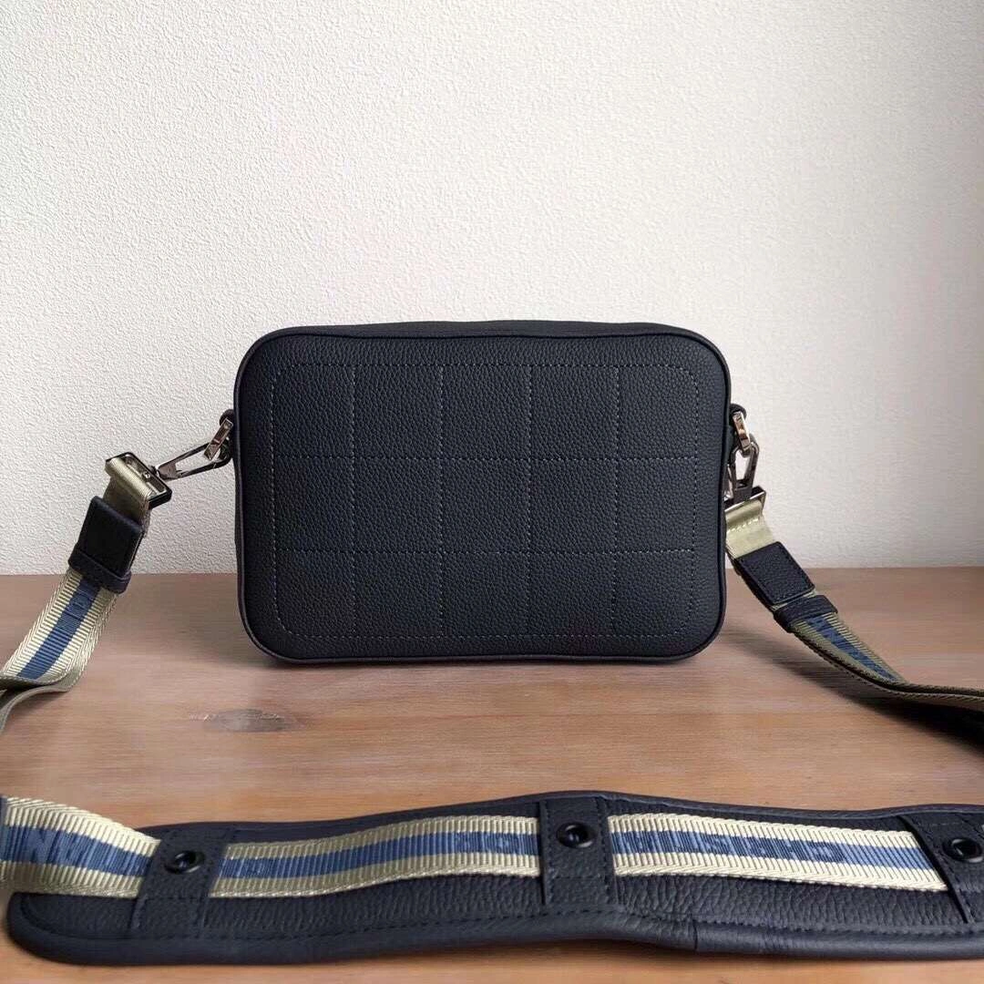 MOMO---Oblique Calfskin 3 clour item :063B56E2032-3