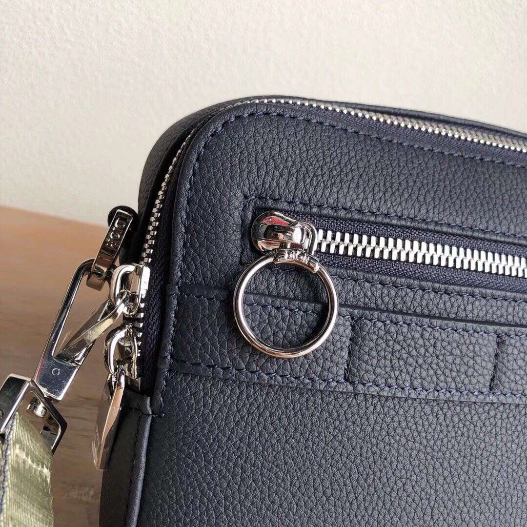 MOMO---Oblique Calfskin 3 clour item :063B56E2032-3