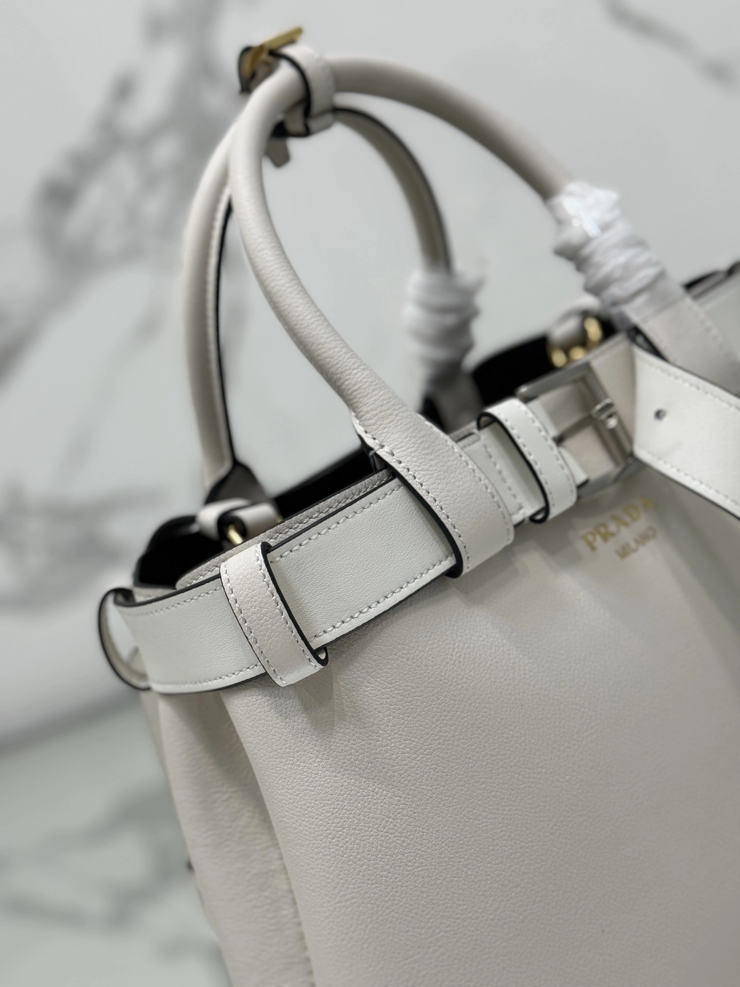 MOMO-- Pr141 1BA434_2CY9_F0G3Z_V_OBO Double cowhide sheepskin item:D-B225K1024