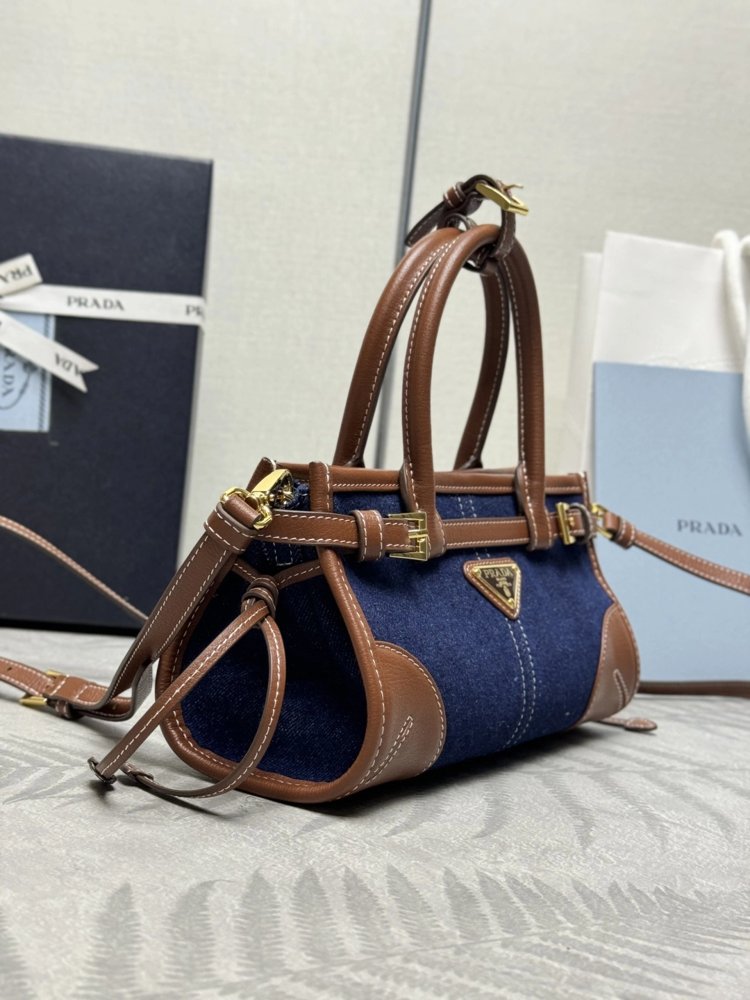 MOMO-- Pr141 1BA486-2GCF-F05G6 high quality version cowhide item:E-B000K0634