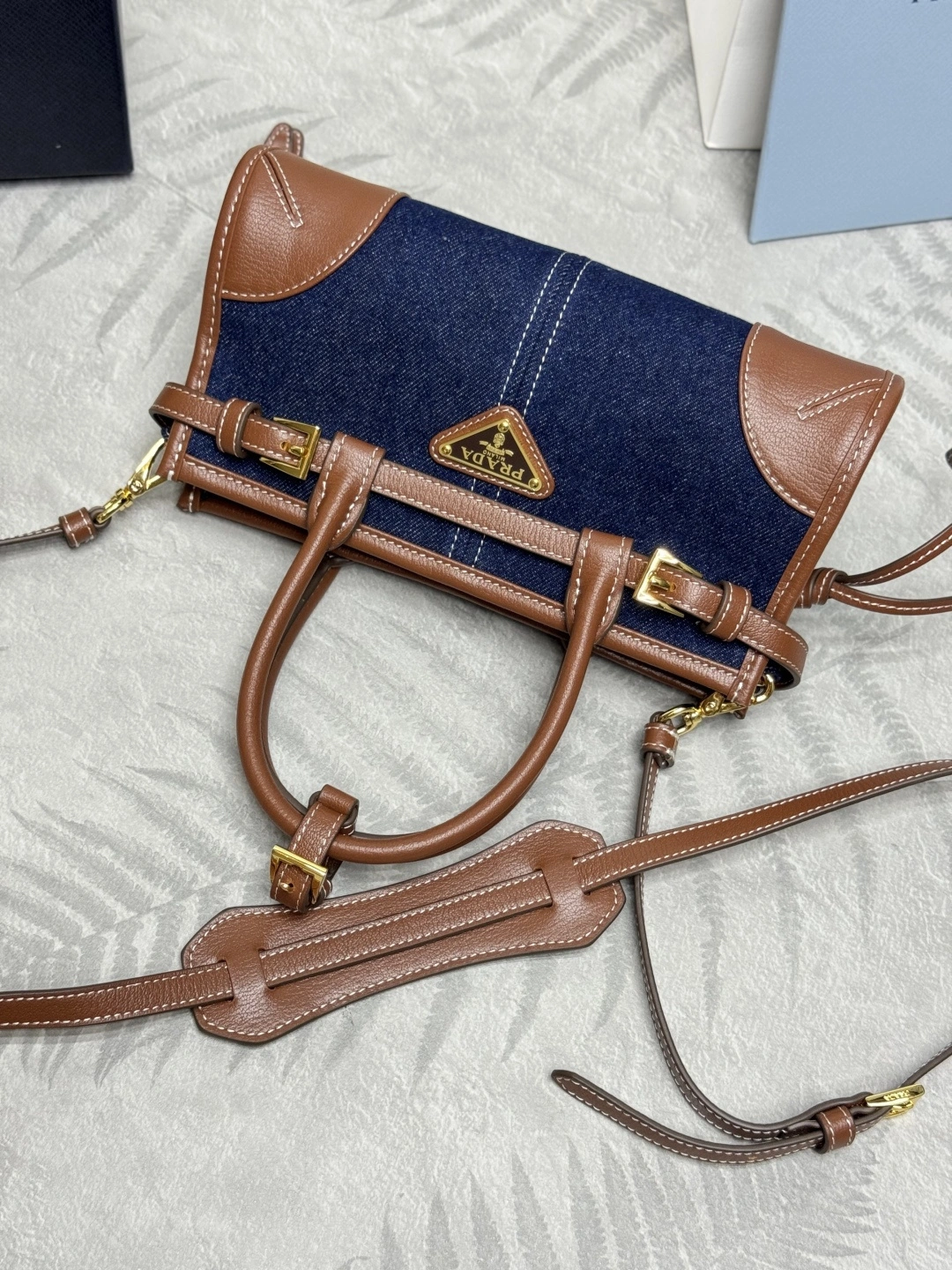 MOMO-- Pr141 1BA486-2GCF-F05G6 high quality version cowhide item:E-B000K0634