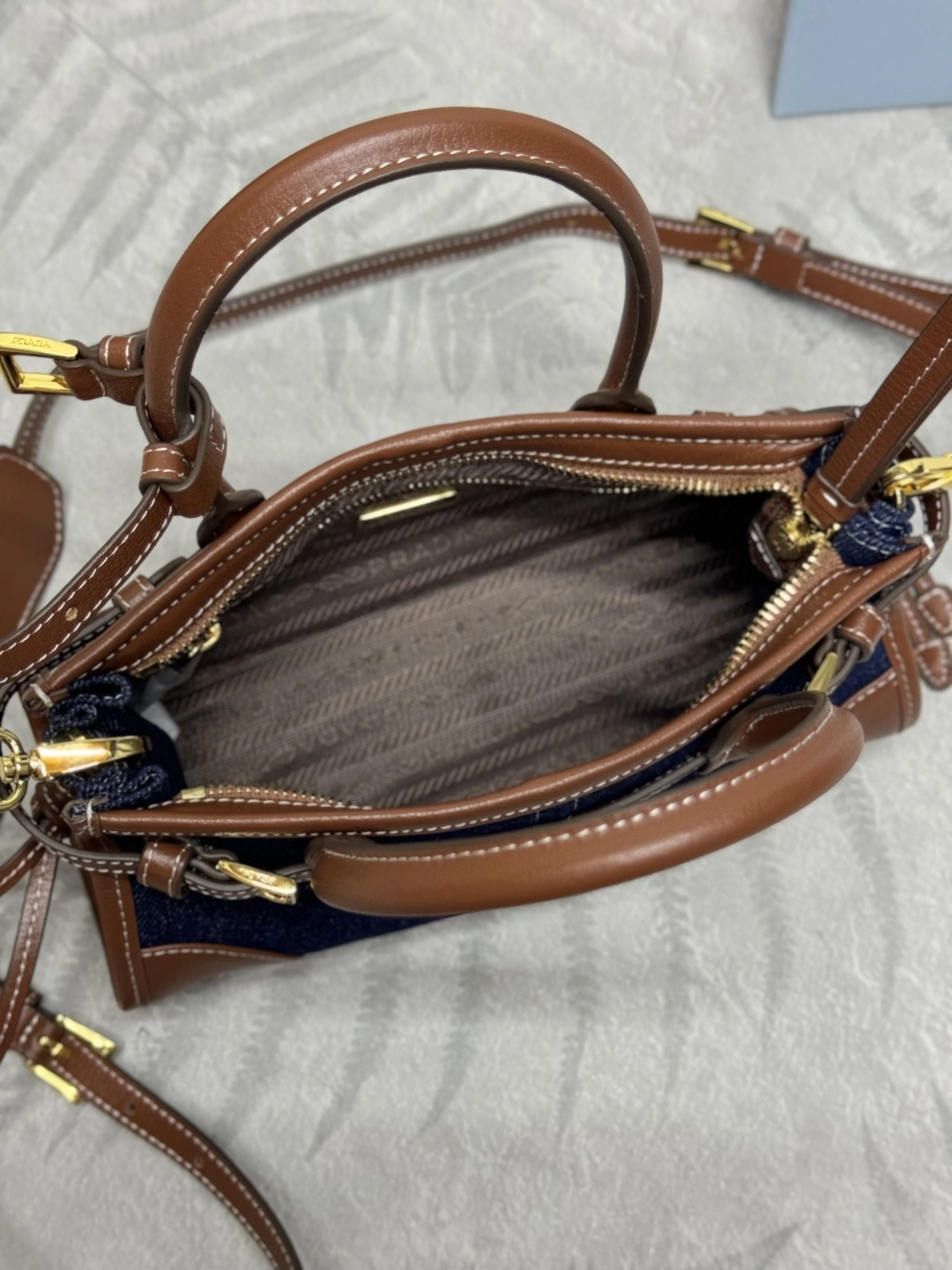 MOMO-- Pr141 1BA486-2GCF-F05G6 high quality version cowhide item:E-B000K0634