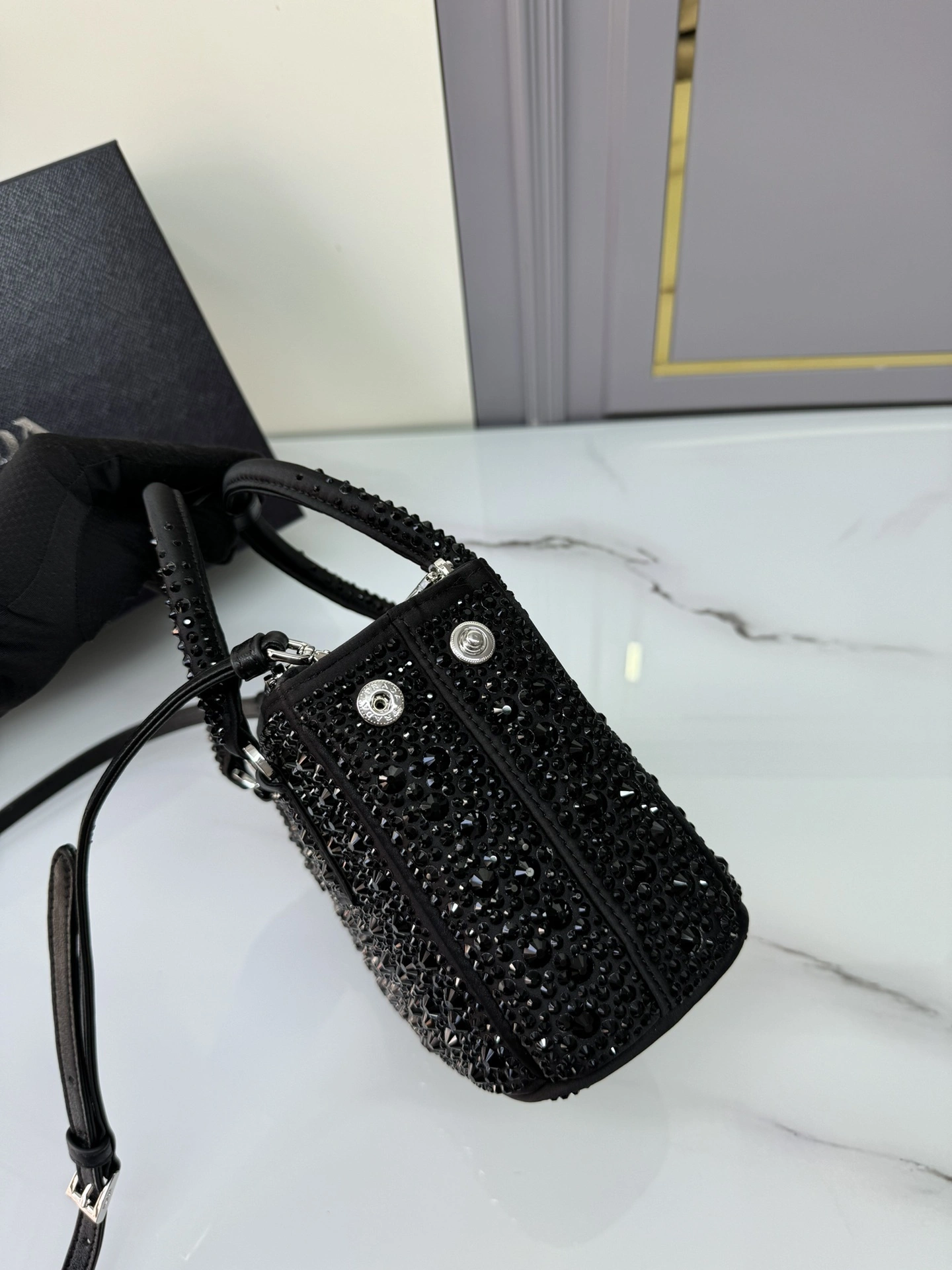 MOMO-- Pr141 1BA906_2AWL_F0002_V_EOY high quality version item:D-B000K2253