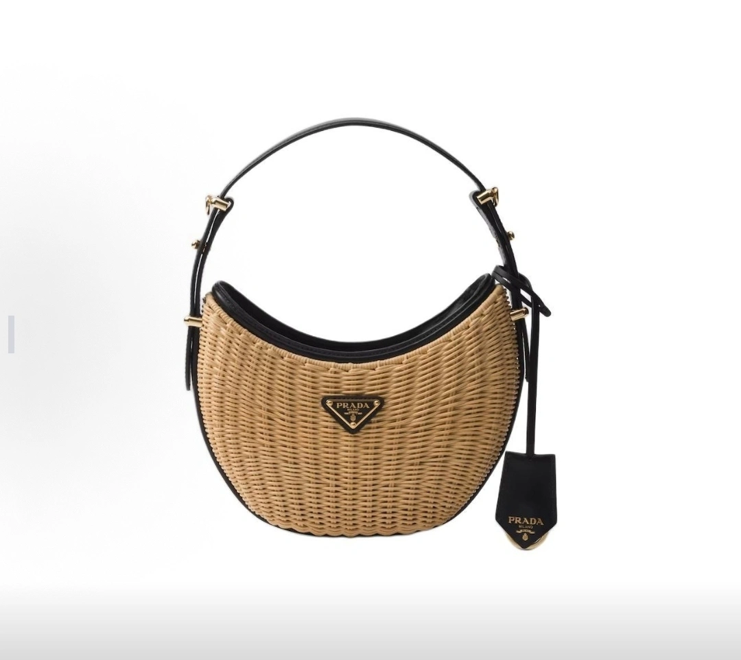 MOMO-- Pr141 1BC202_2CYF_F0I55 high quality version cowhide item:E-B225K0616