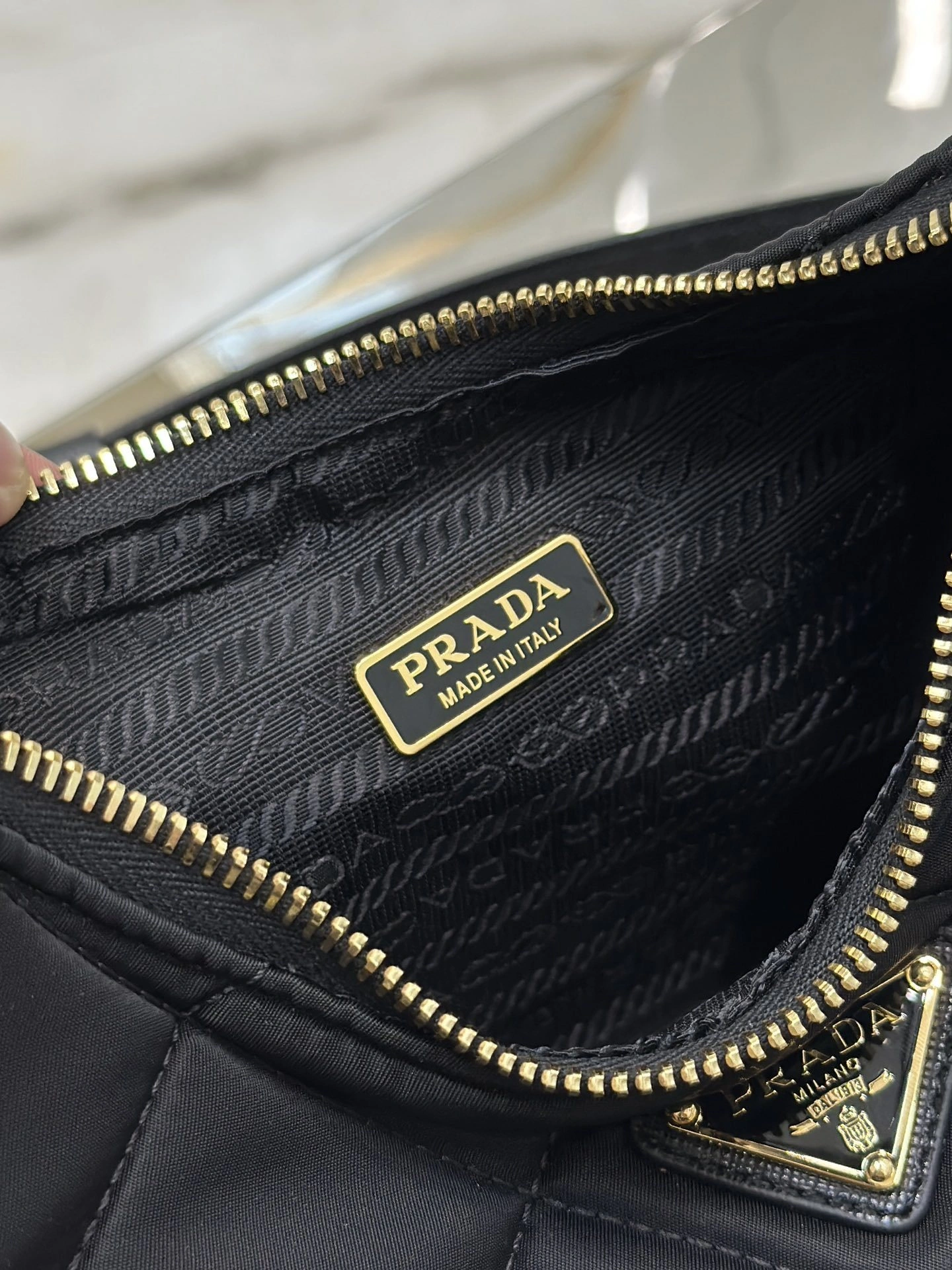 MOMO-- Pr141 1BC204_2AOS_F0002_V_QOO Hobo high quality version item:D-B225K2262