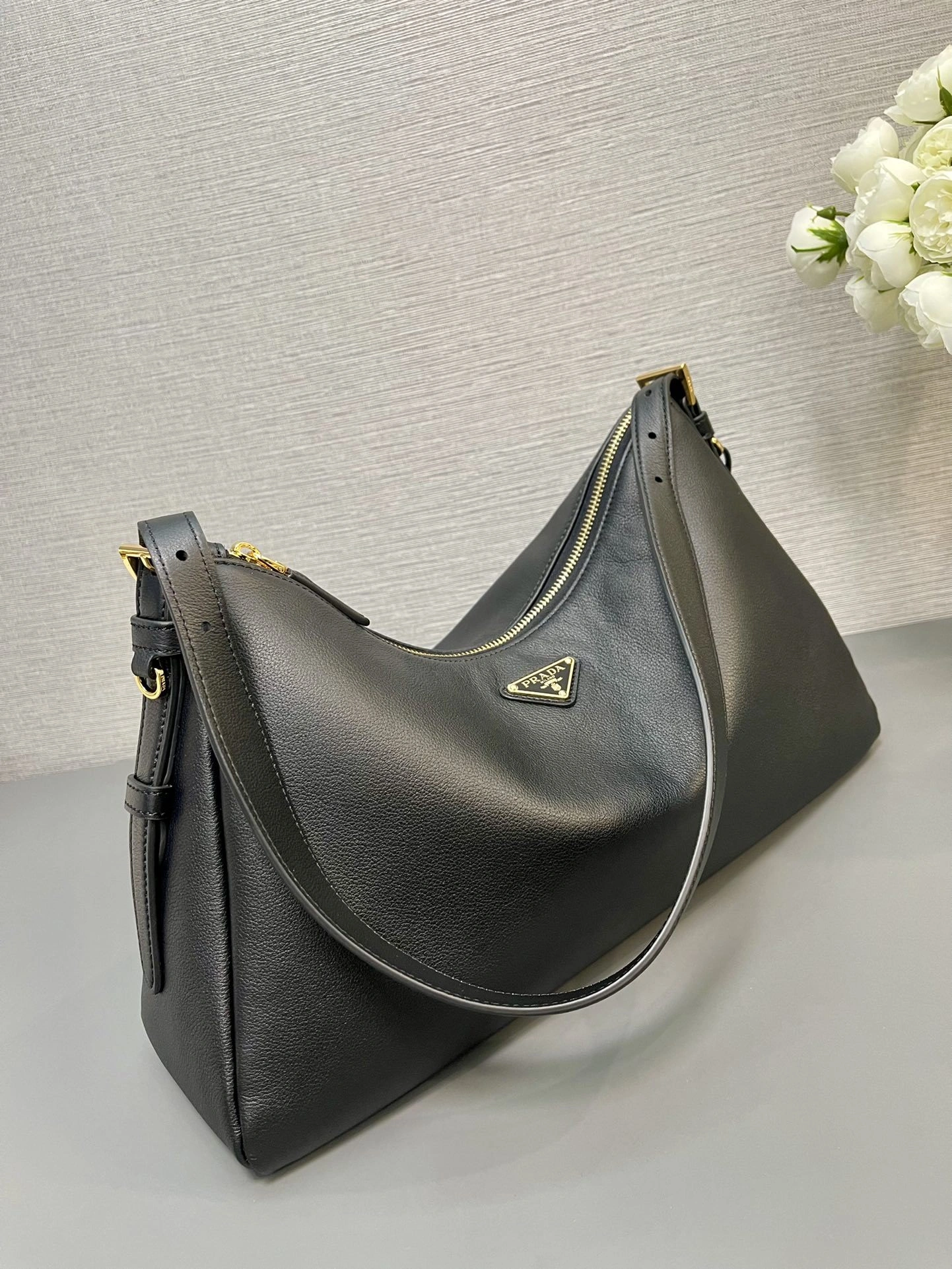 &MOMO-- Pr141 1BC228_2CYS_F0002 item:D-B063G2703