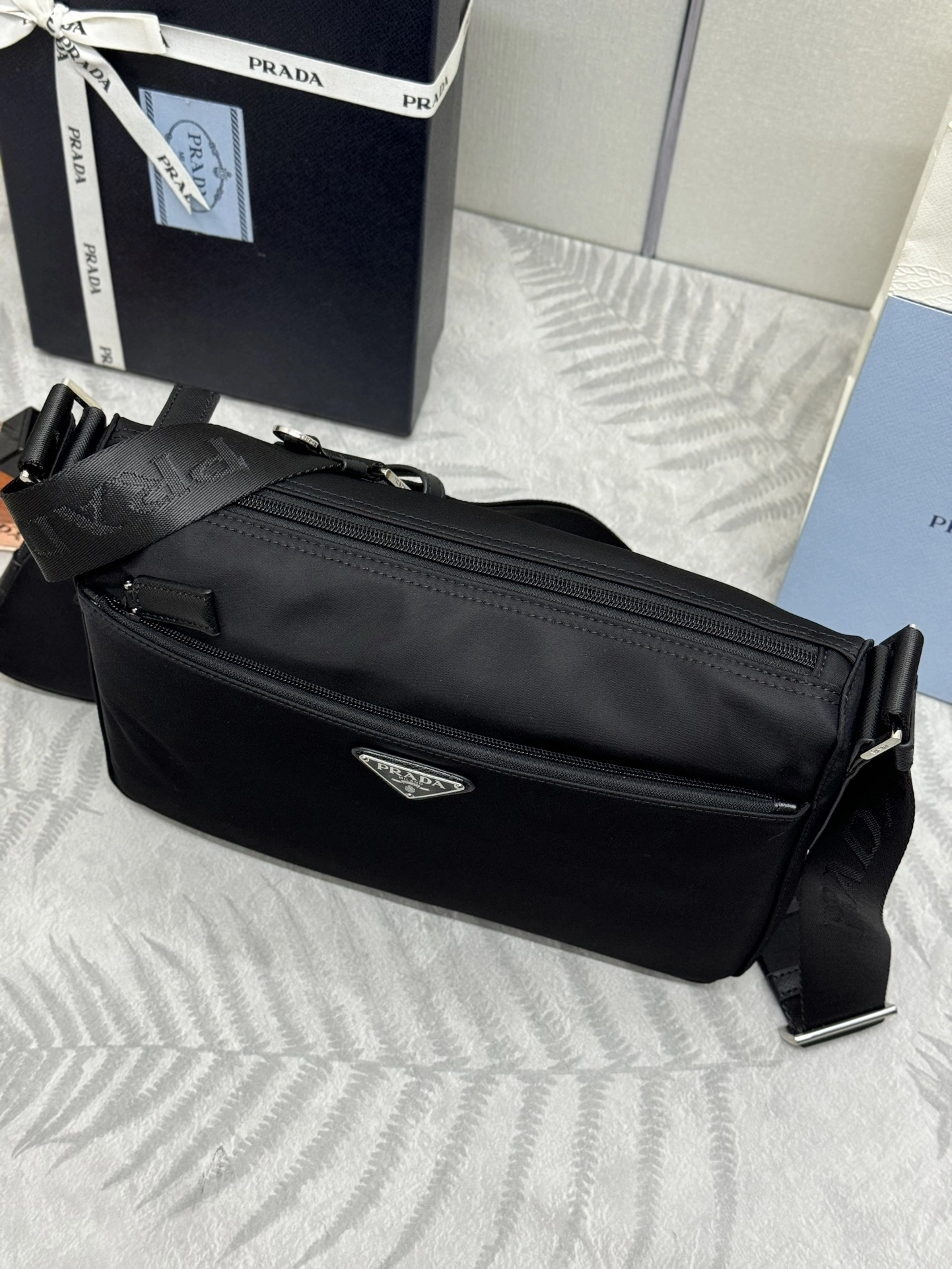 MOMO-- Pr141 1BC421_RV44_F0002_V_D1M high quality version item:D-B000K2217