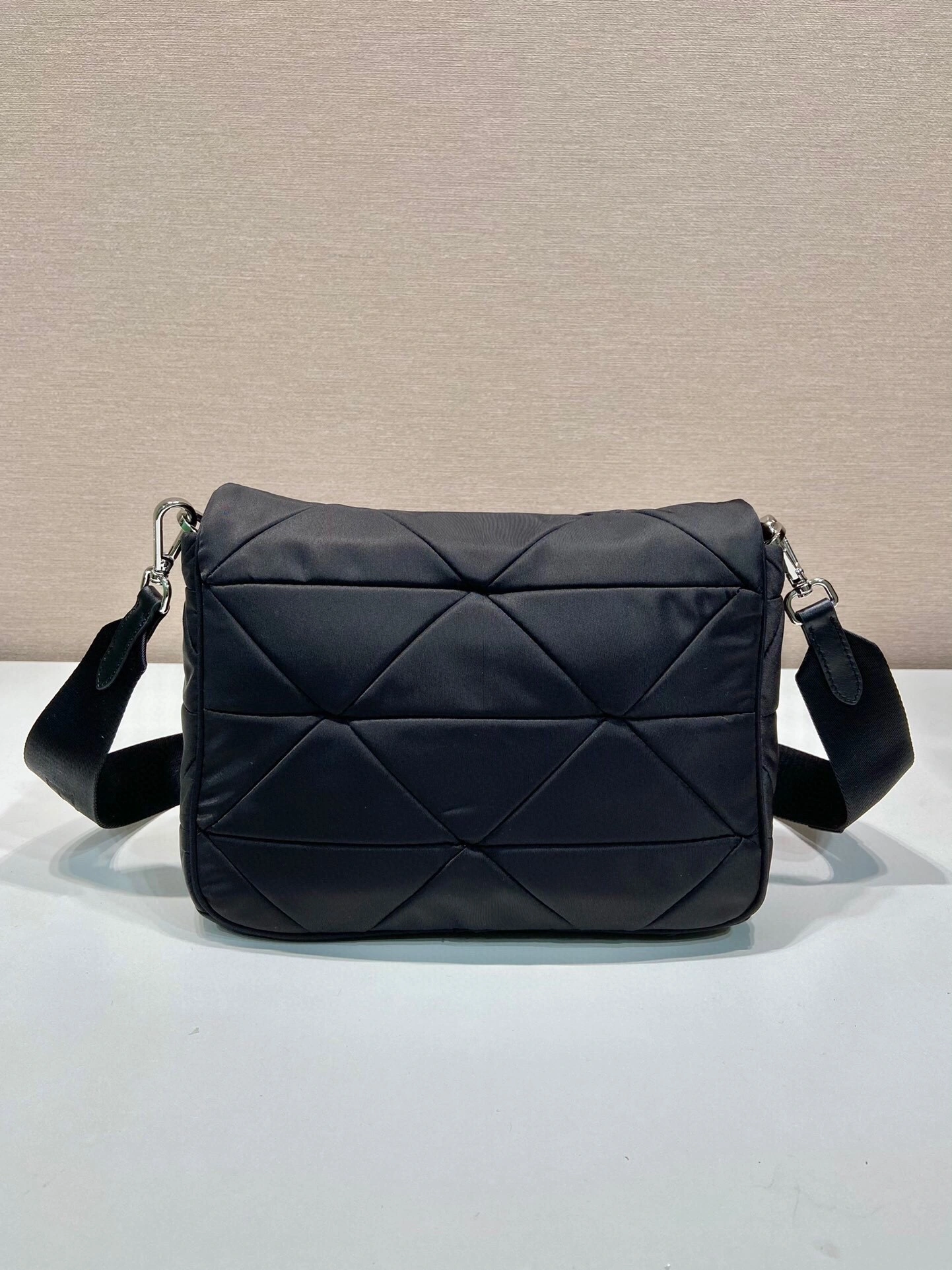 MOMO-- Pr141 1BD290_RDJN_F0002_V_B9O high quality version item:D-B164K2203
