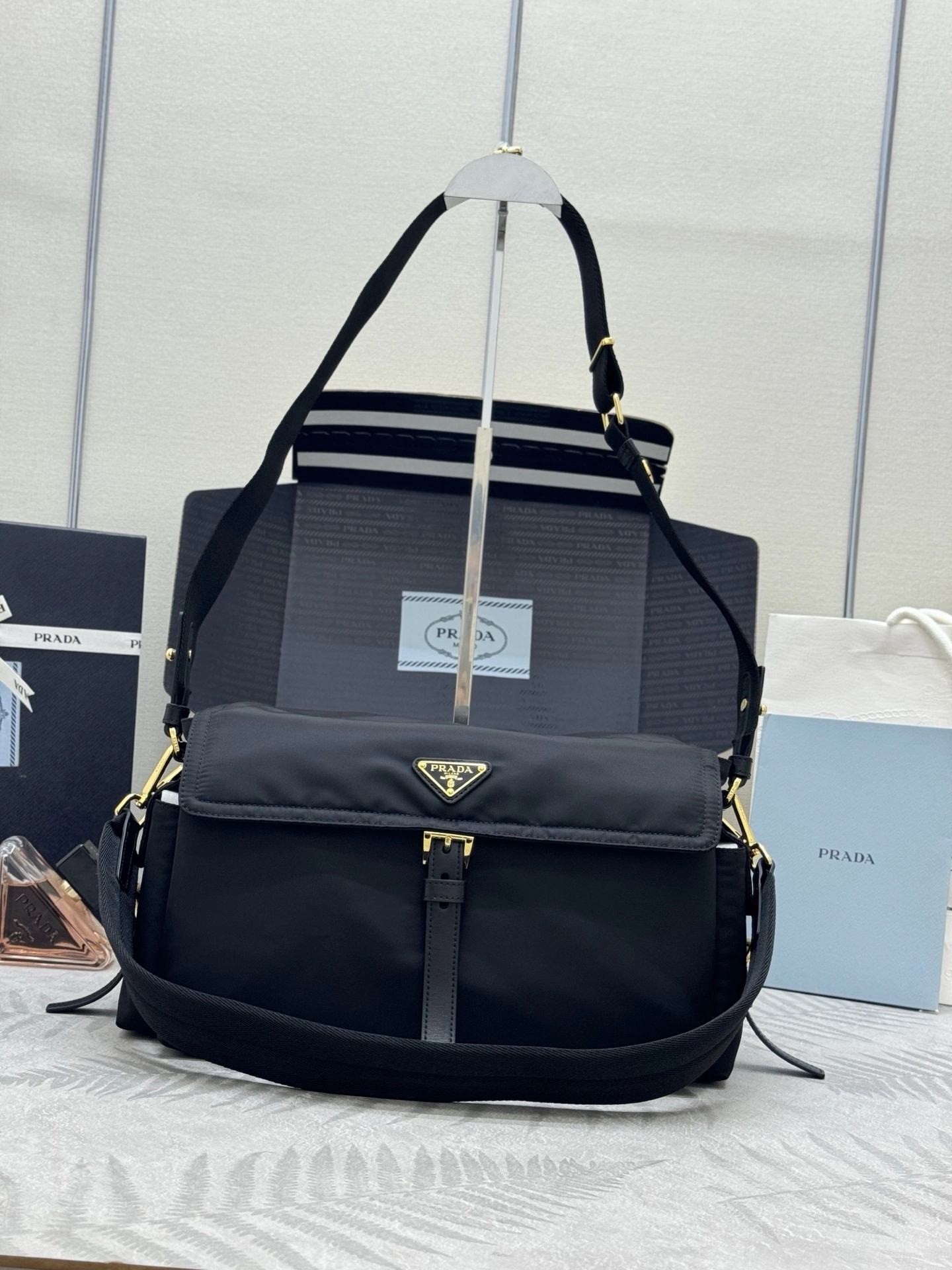 MOMO-- Pr141 1BD391_RDLN_F0002 high quality version item:E-B000K0620