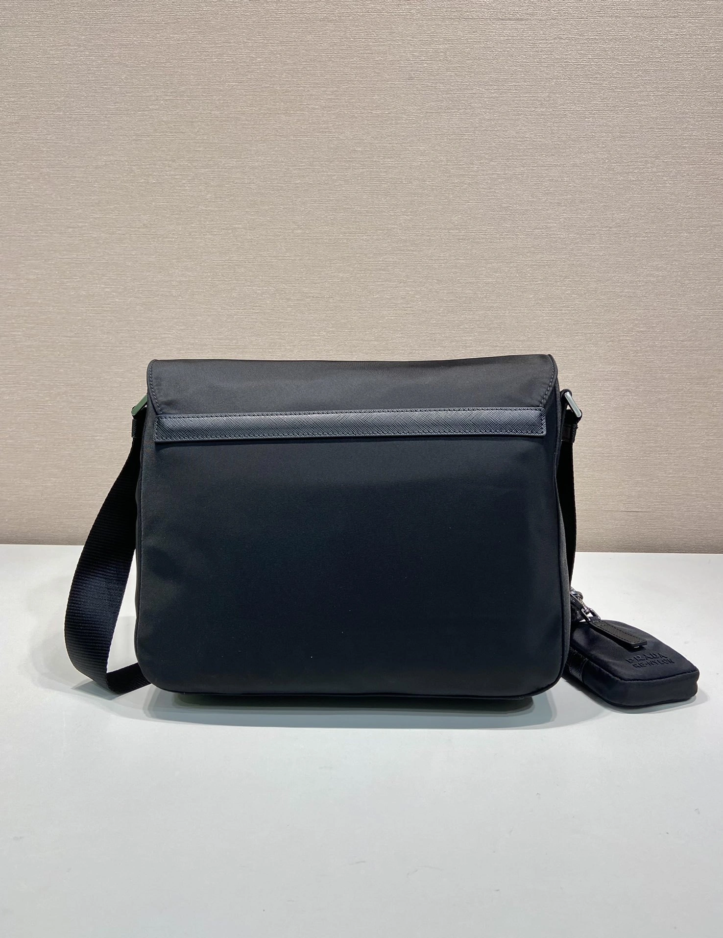 MOMO-- Pr141 1BD953_RV44_F0002_V_B1M high quality version item:E-B177I1756