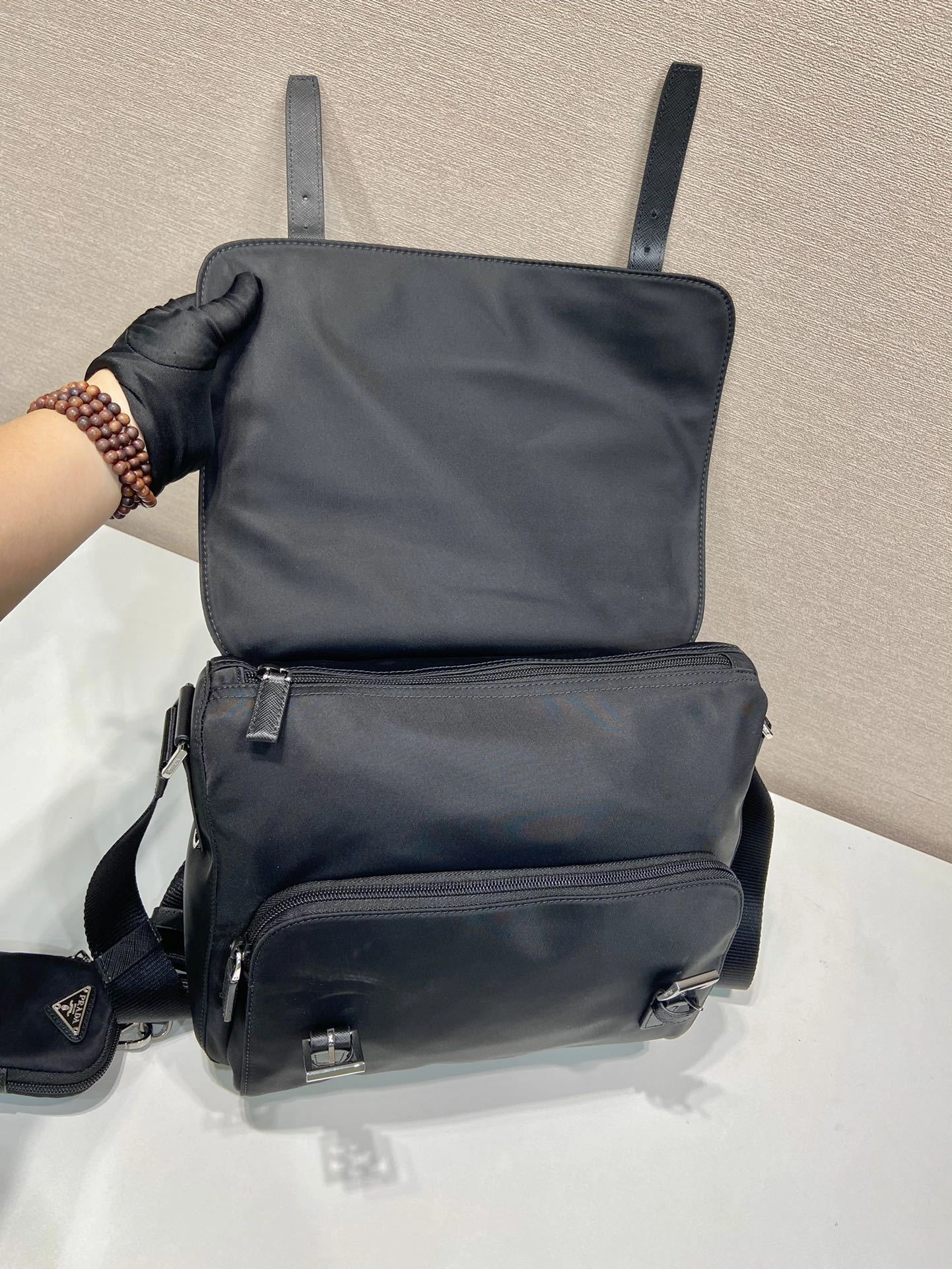 MOMO-- Pr141 1BD953_RV44_F0002_V_B1M high quality version item:E-B177I1756