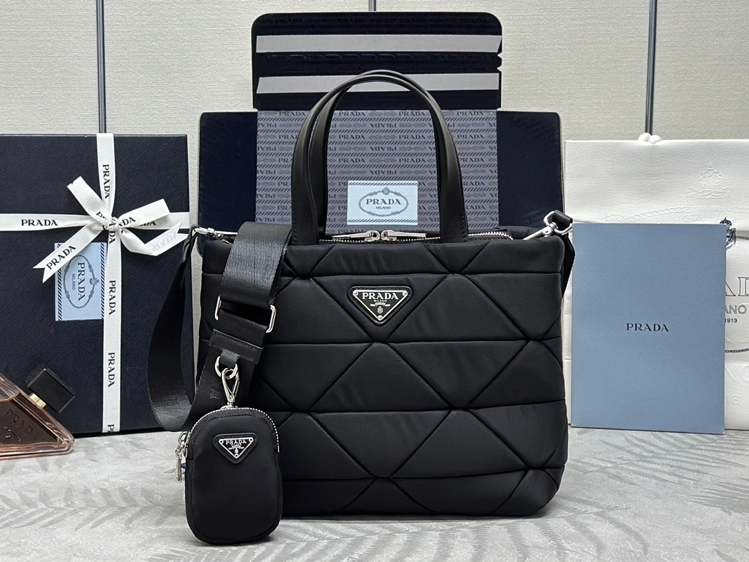 &MOMO-- Pr141 1BG373_RDJN_F0002_V_B9O System high quality version item:D-B000K2210