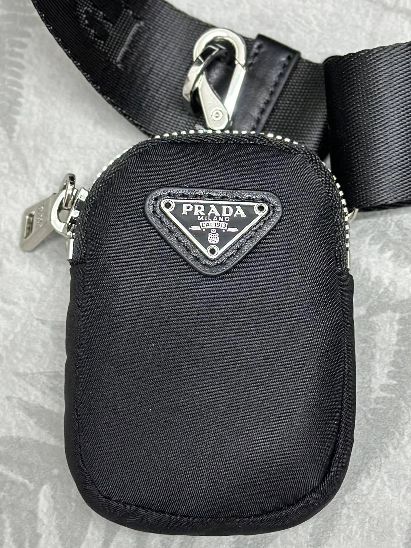 &MOMO-- Pr141 1BG373_RDJN_F0002_V_B9O System high quality version item:D-B000K2210