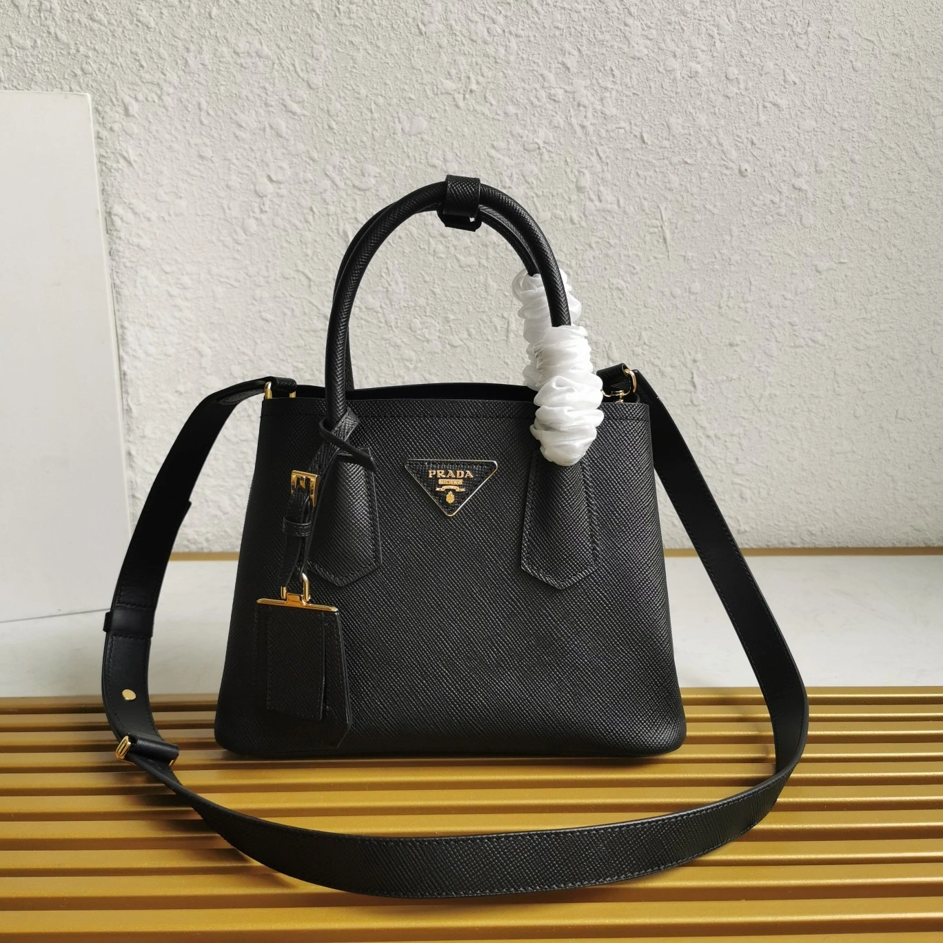 MOMO-- Pr141 1BG443_2A4A_F0002_V_XOO Double cowhide sheepskin item:D-B000K1027