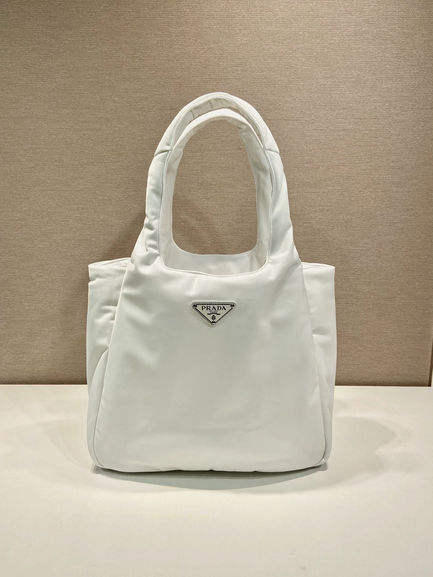MOMO-- Pr141 1BG449_RCCJ_F0009_V_OVM high quality version item:D-B479K2201
