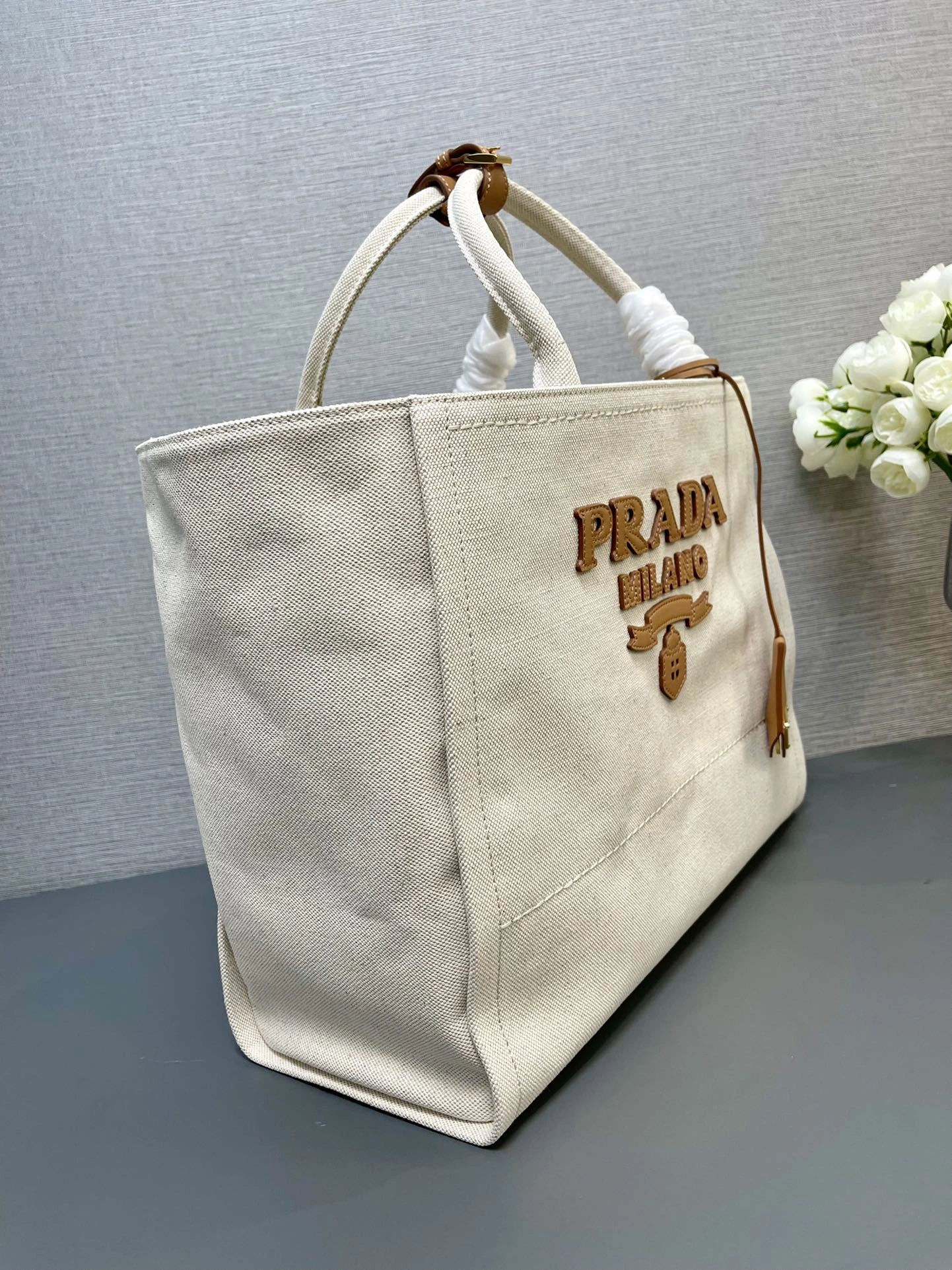 MOMO-- Pr141 1BG473_2DLI_F0018_V_OHO 1BG473-2DLI-F0018 cowhide item:D-B063G2231