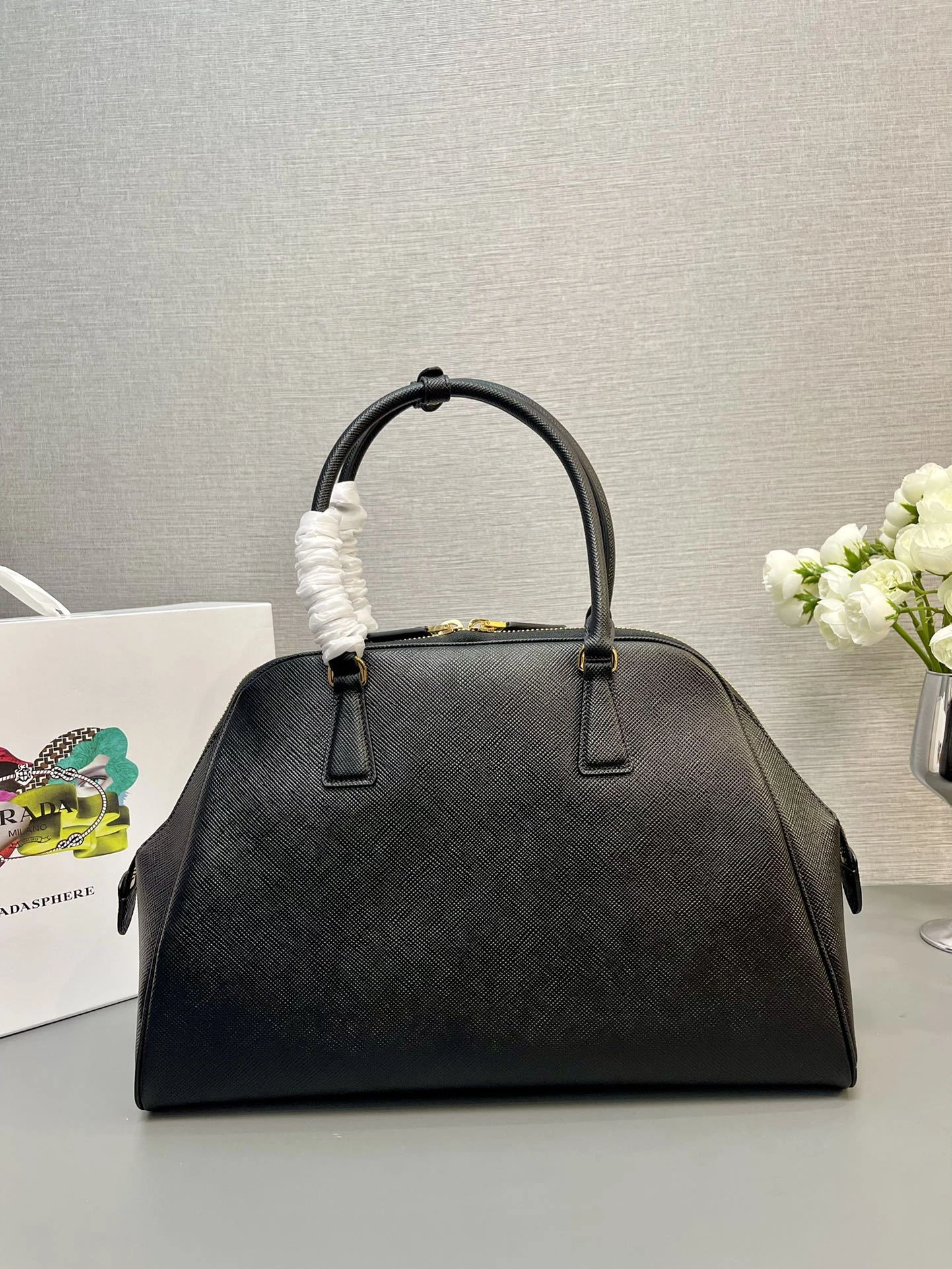 MOMO-- Pr141 1BG524_2A4A_F0002_V_MOO cowhide Saffiano item:D-B993K1019