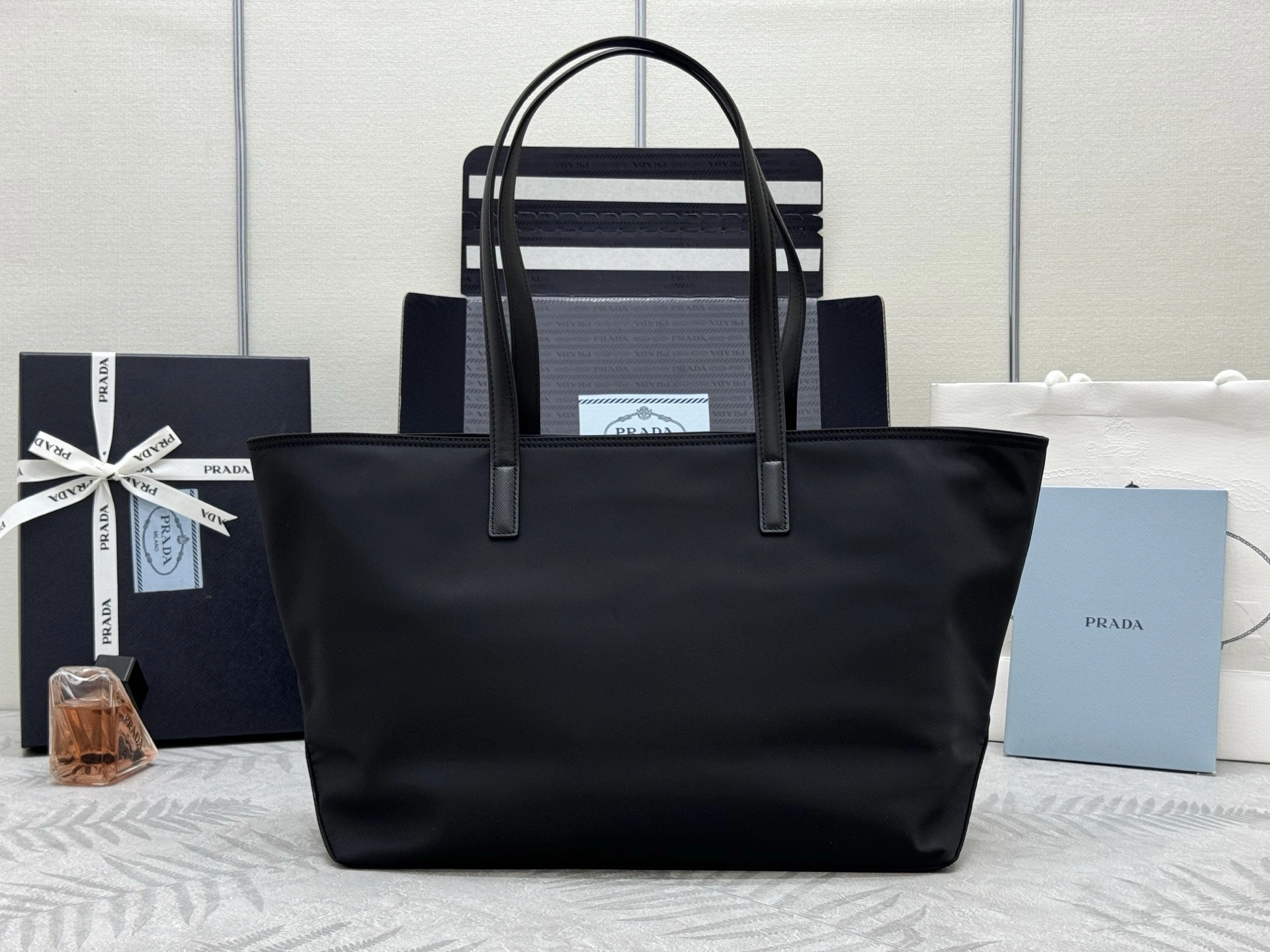 MOMO-- Pr141 1BG555_R064_F0002 high quality version item:E-B000K0639