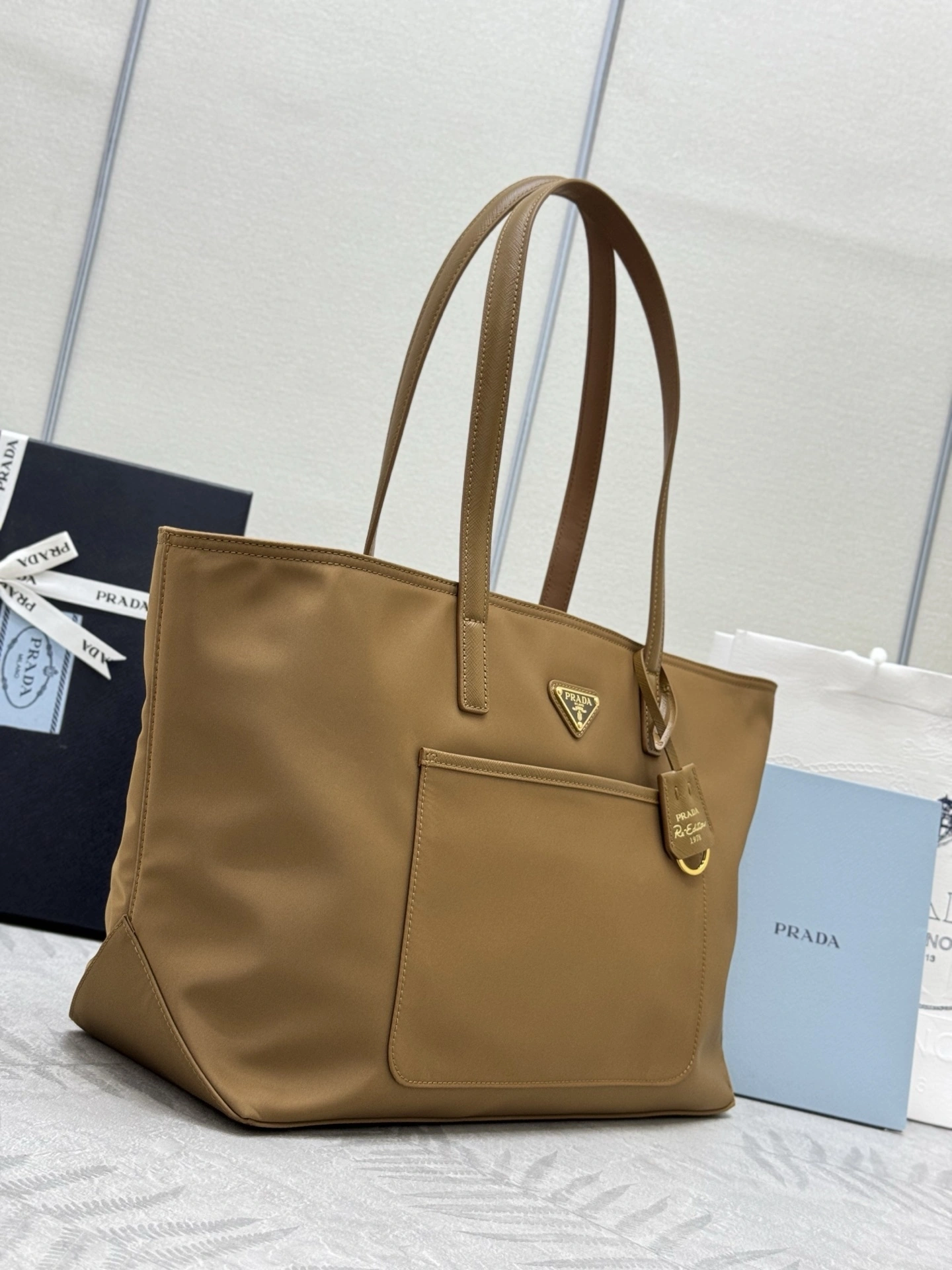 MOMO-- Pr141 1BG555_R064_F0134_V_OOO high quality version item:E-B000K0638