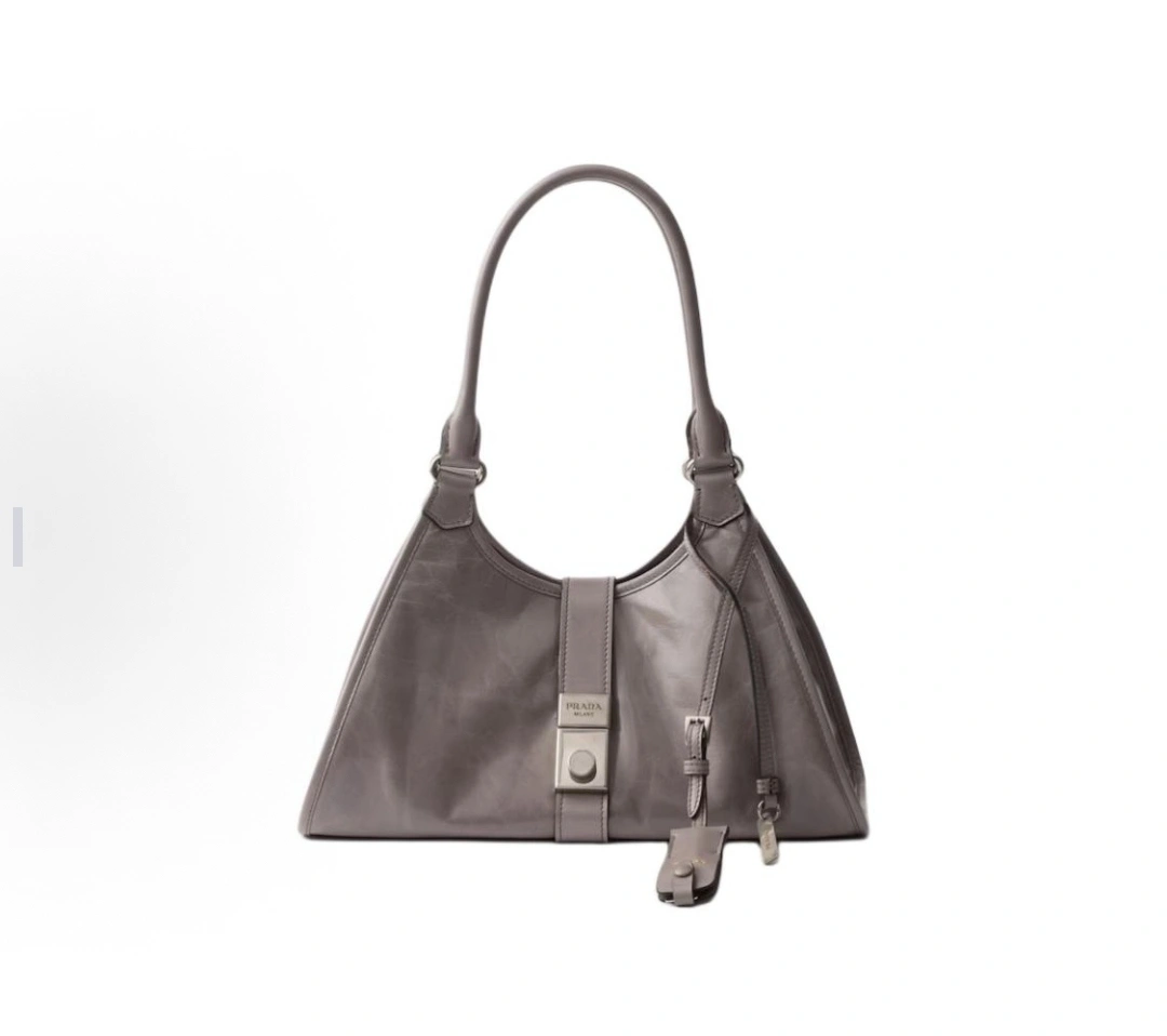 MOMO-- Pr141 1BG563_2CYR_F03SF waxed skin item:E-B177D1565