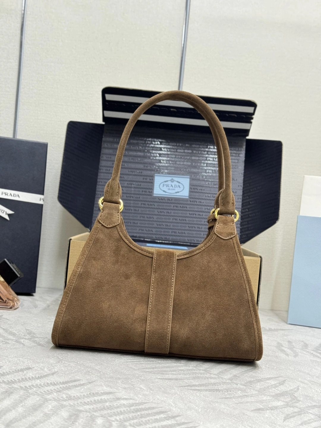 MOMO-- Pr141 1BG580_2C4S_F0324_V_OOM high quality version item:E-B000K0727