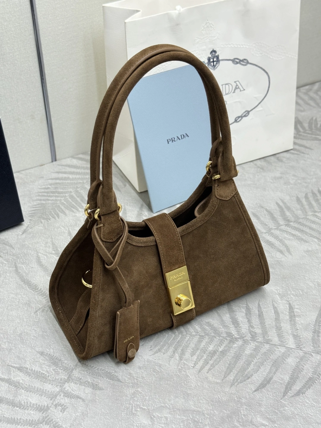 MOMO-- Pr141 1BG580_2C4S_F0324_V_OOM high quality version item:E-B000K0727
