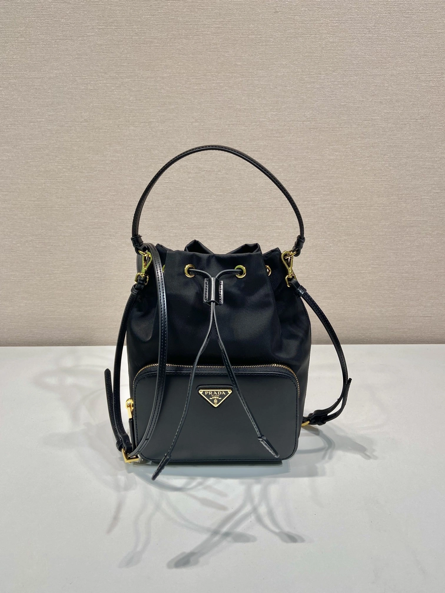 MOMO-- Pr141 1BH038_R789_F0002_V_UOM high quality version item:D-B000K2259