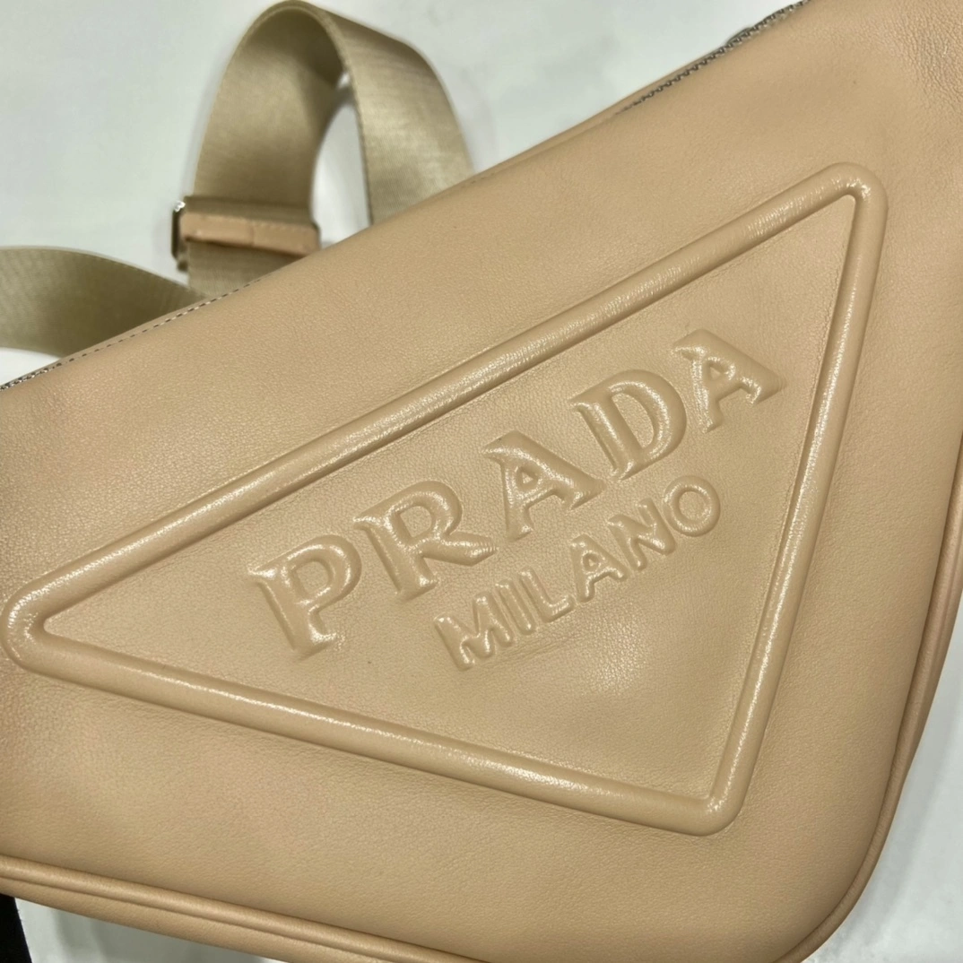 MOMO-- Pr141 1BH190_2BYA_F02YS_V_BRO high quality version item:D-B000K2224