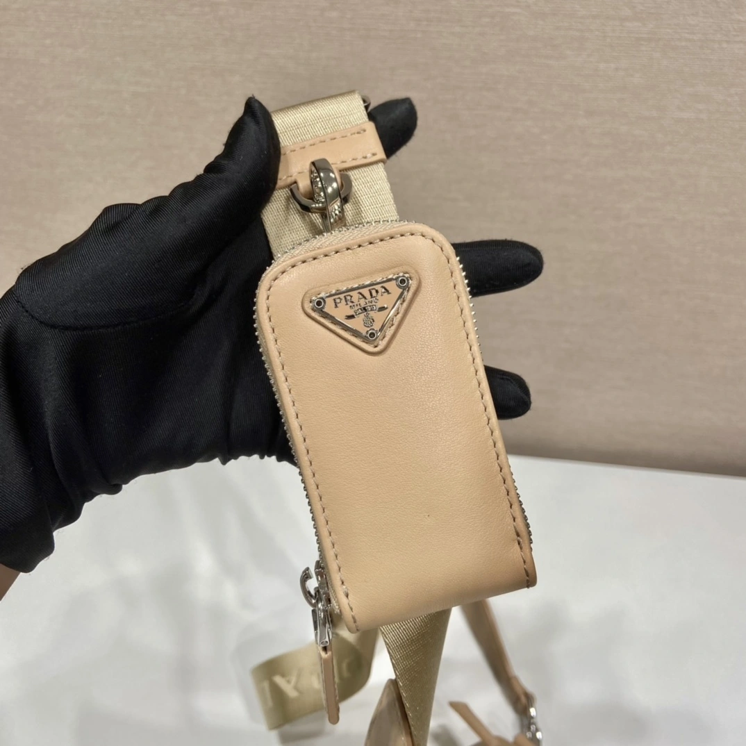 MOMO-- Pr141 1BH190_2BYA_F02YS_V_BRO high quality version item:D-B000K2224