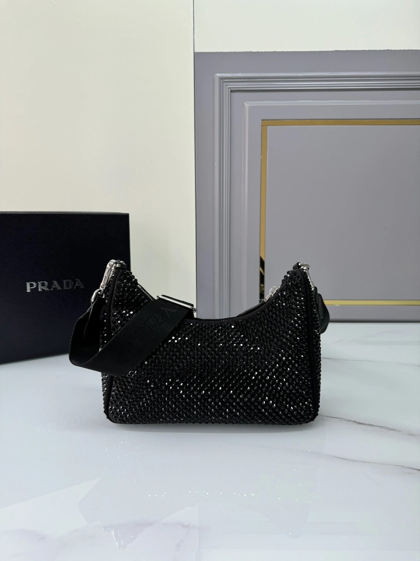 MOMO-- Pr141 1BH204_2AWL_F0002_V_V9L high quality version item:D-B063K2250